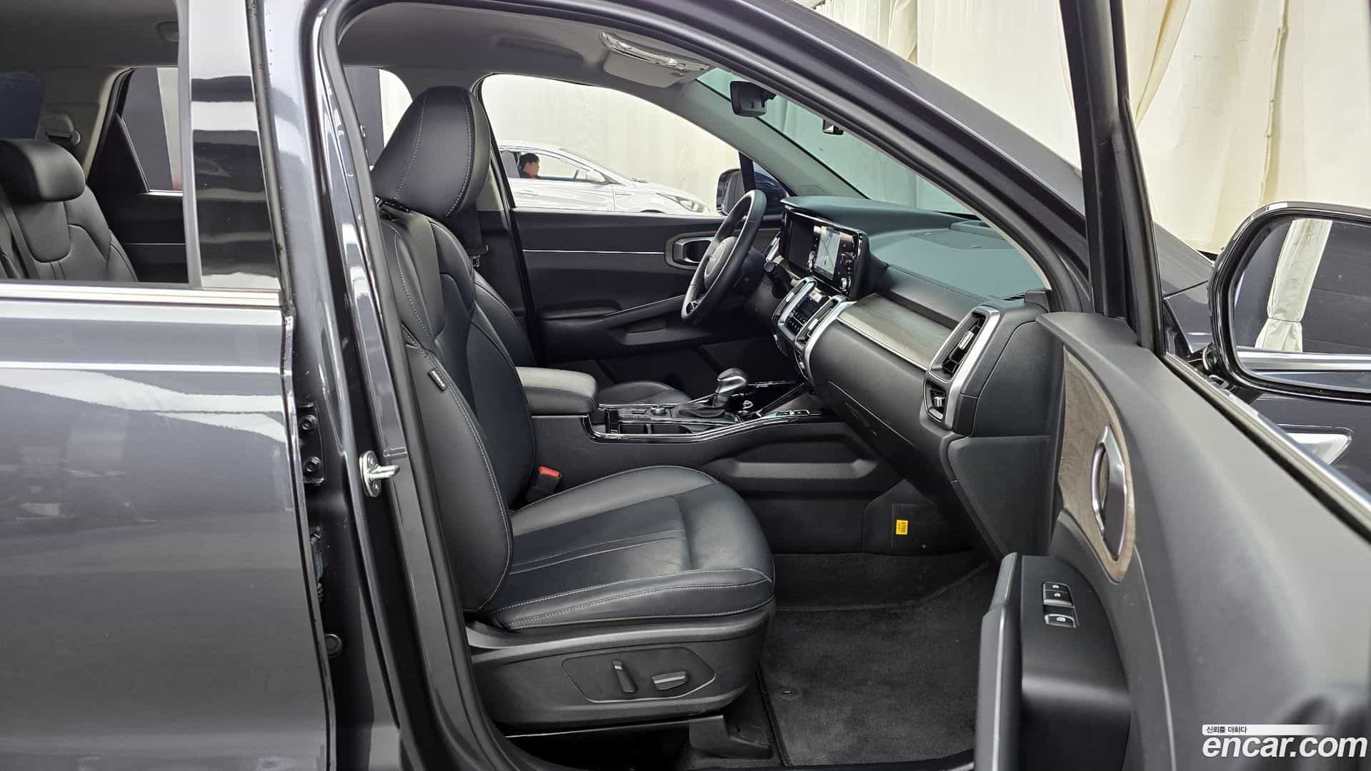 Sorento Kia 2023.4-OPTION-015