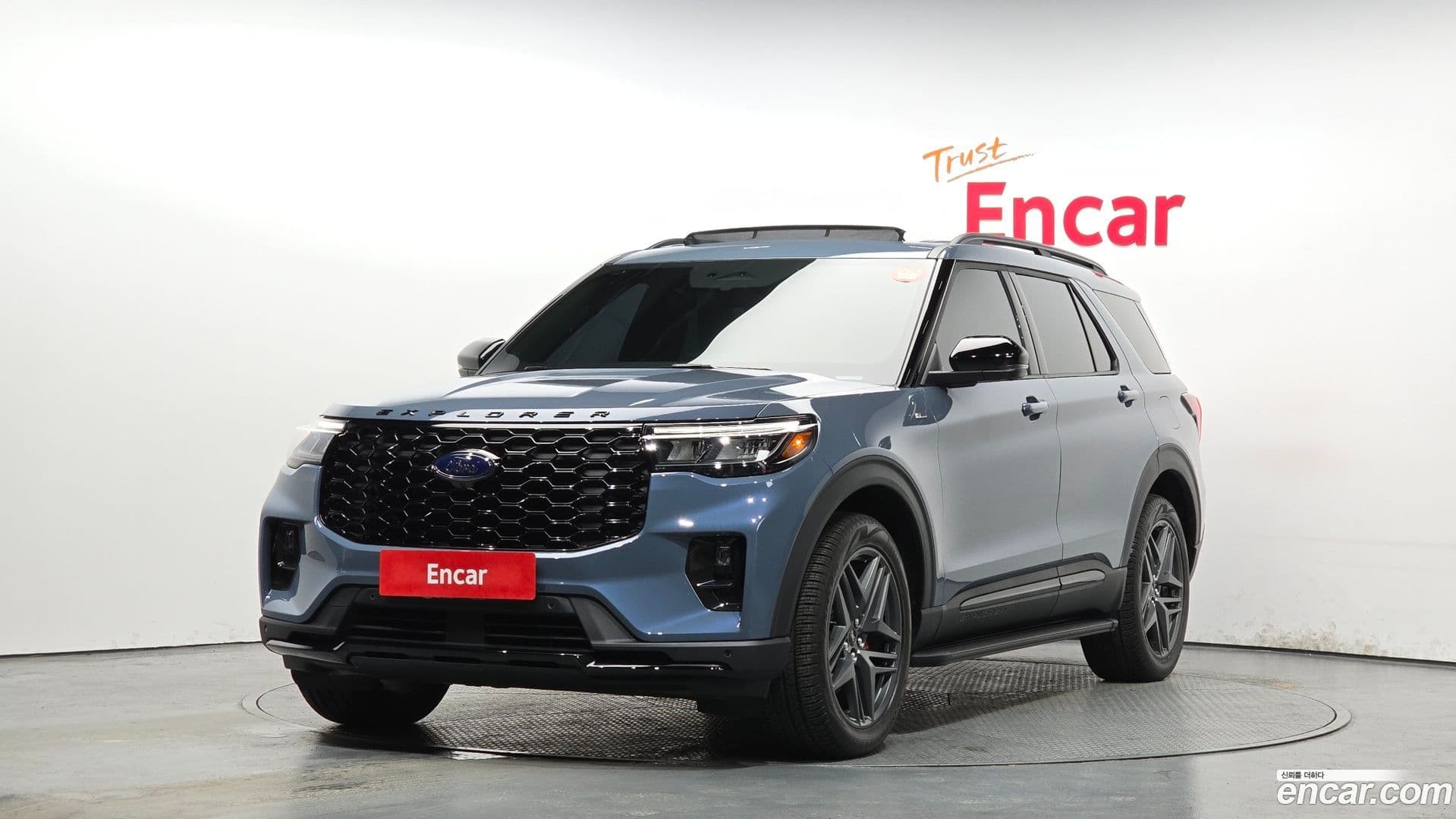Main__Slider__Photo:Explorer Ford 2025.9-0