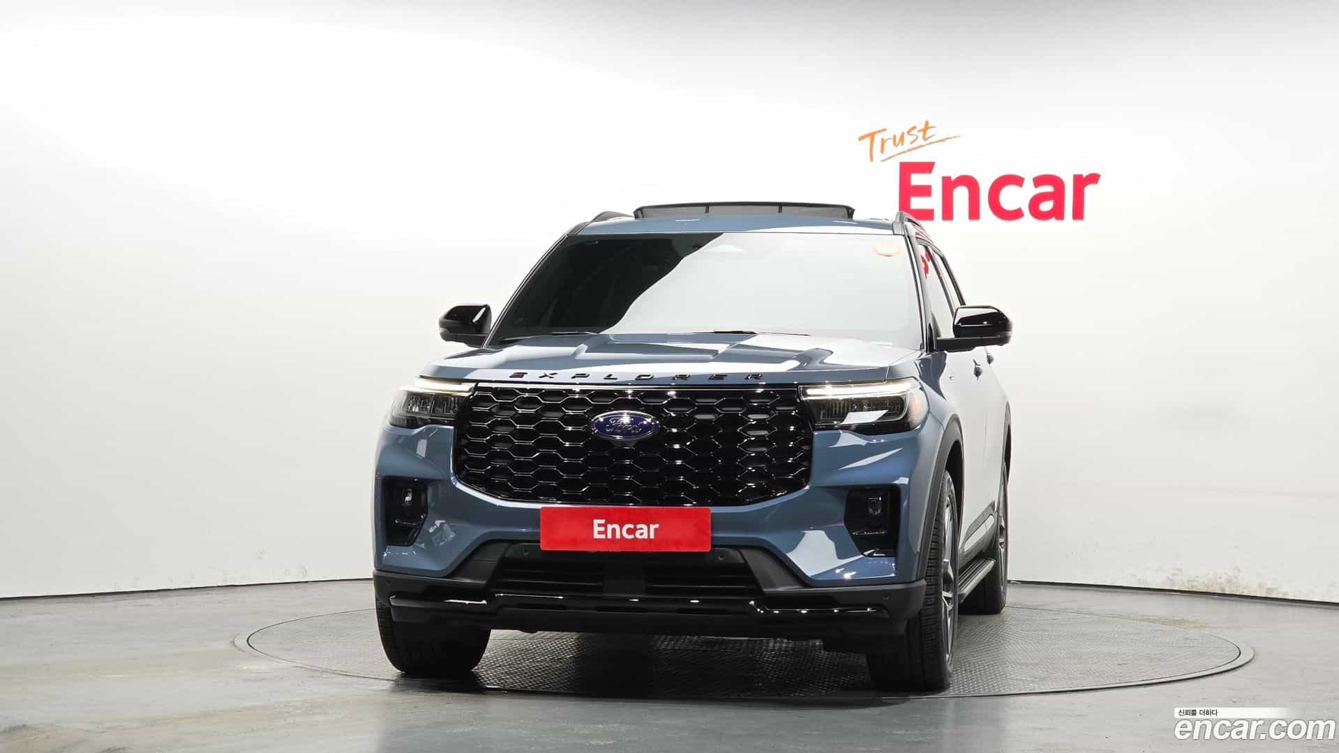 Explorer Ford 2025.9-OUTER-003