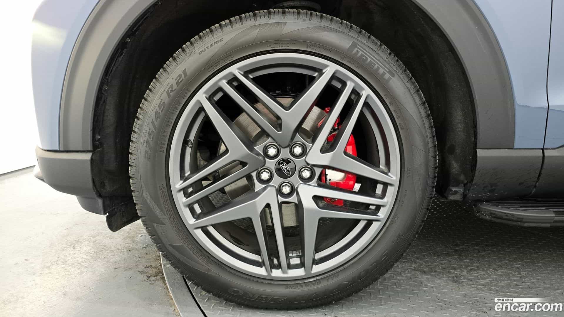 Explorer Ford 2025.9-OUTER-005