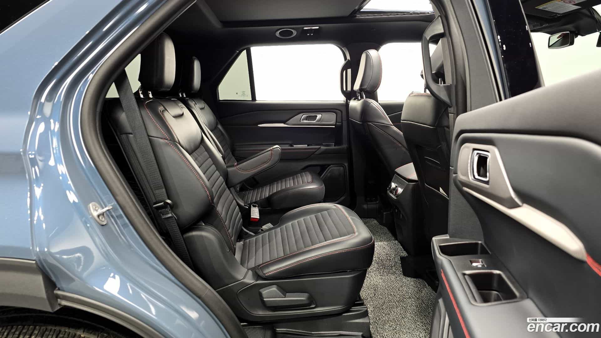 Explorer Ford 2025.9-OPTION-016
