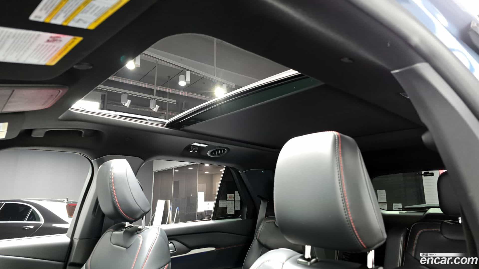 Explorer Ford 2025.9-OPTION-024