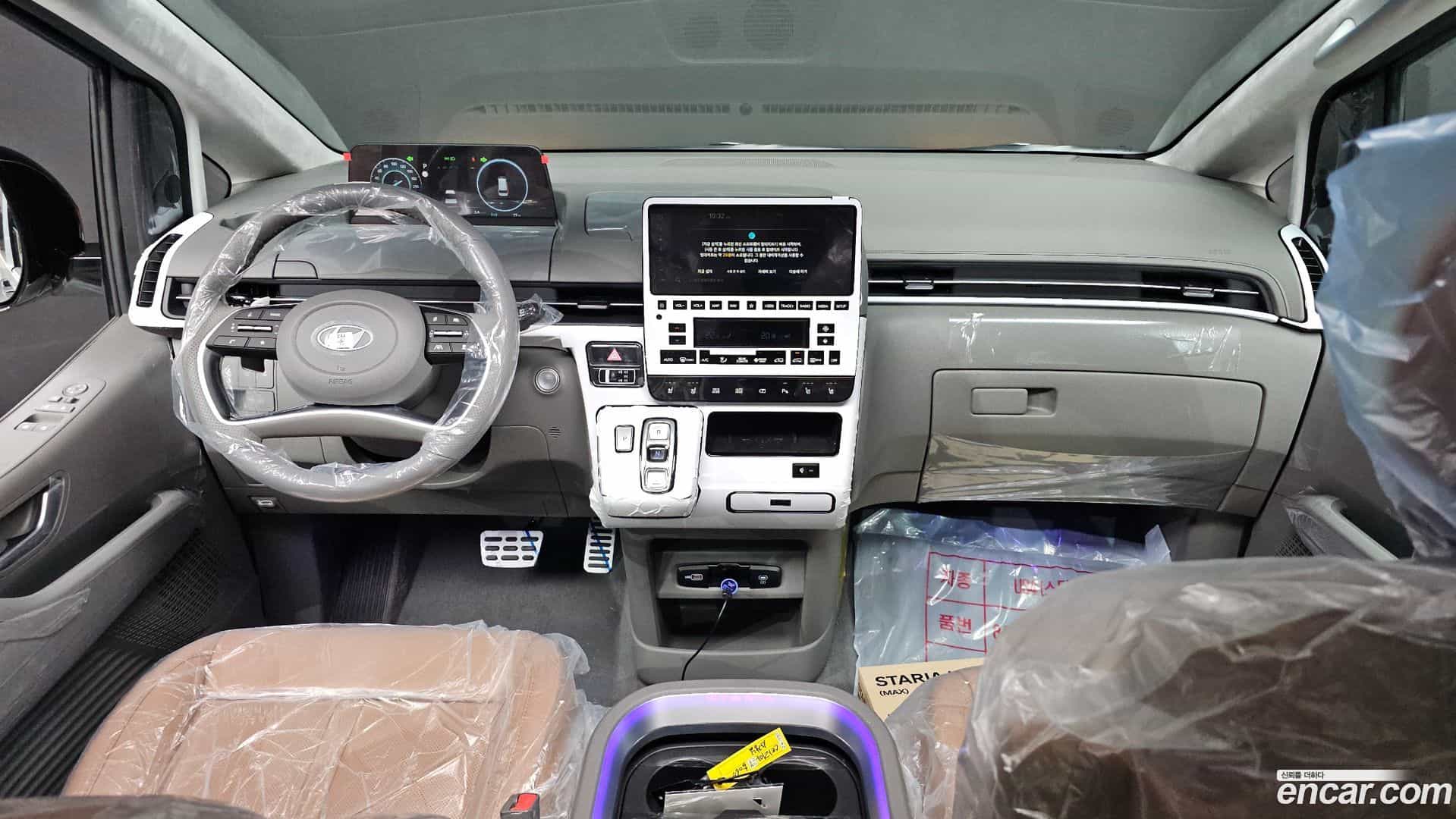 Staria Hyundai 2025.10-INNER-007