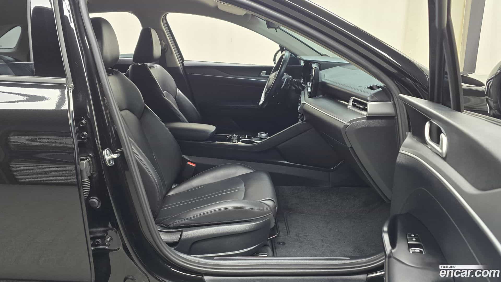 K5 Kia 2023.4-OPTION-015