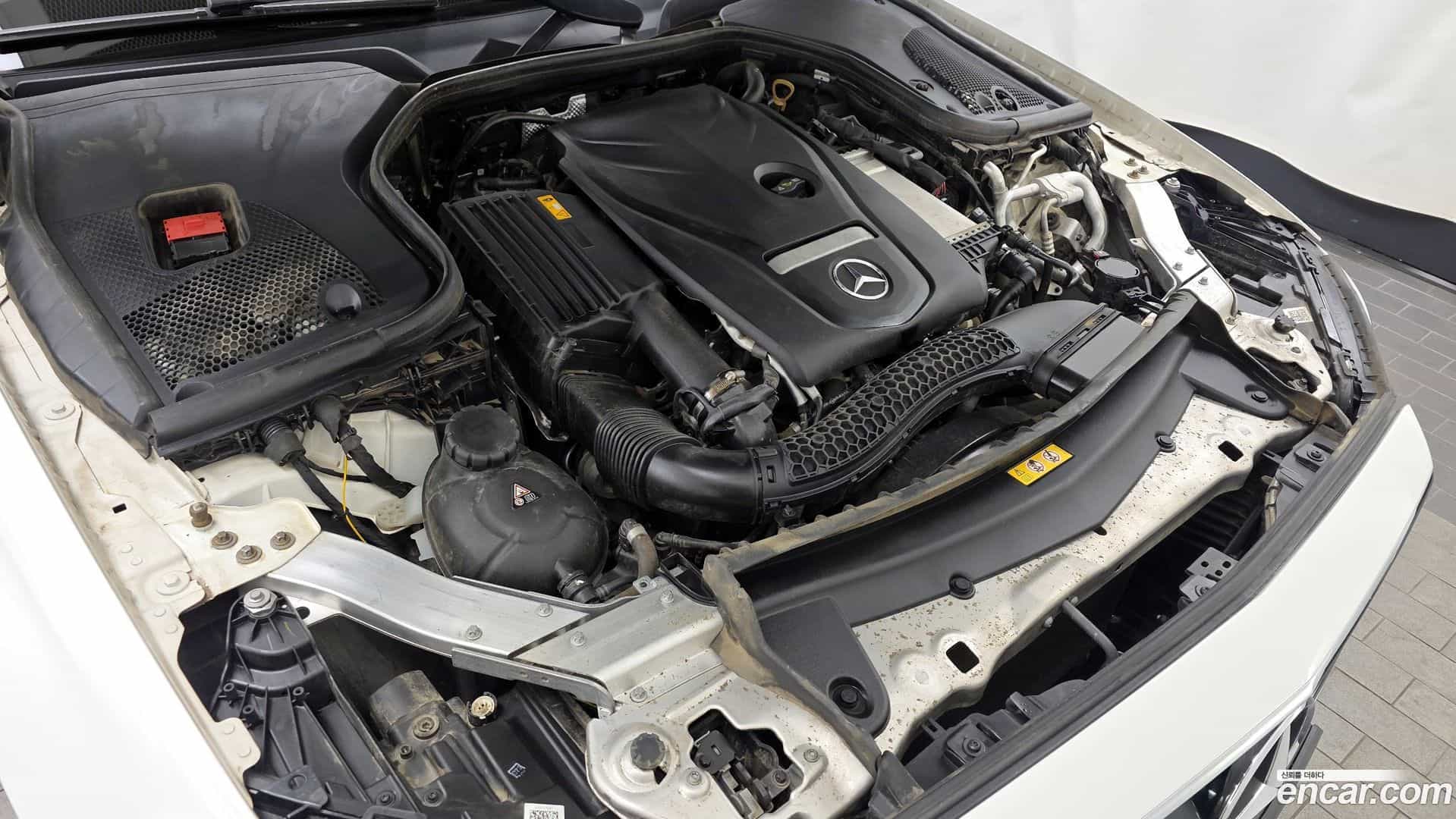 E-Class Mercedes-Benz 2019.10-INNER-006