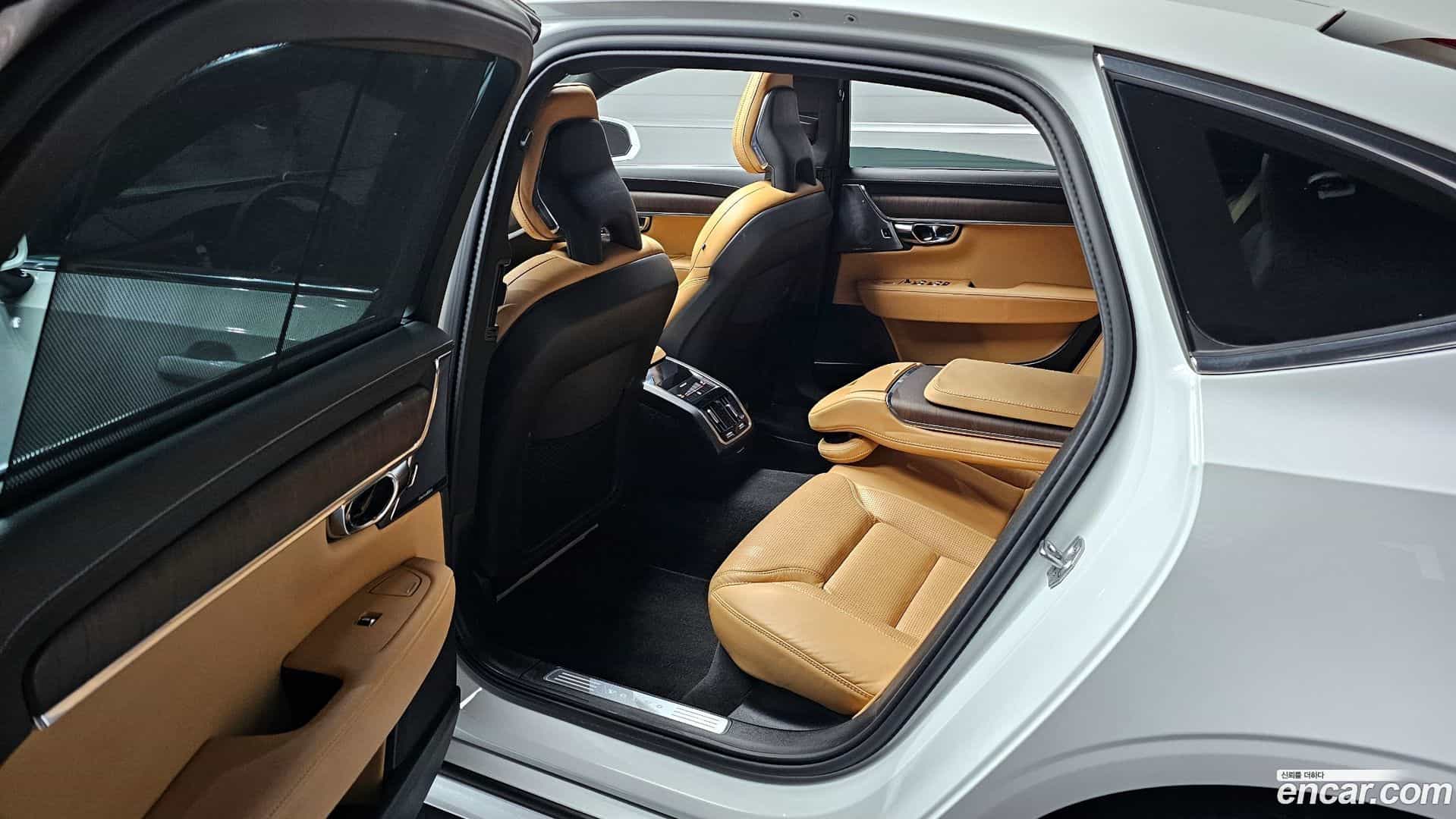 S90 Volvo 2021.8-OPTION-015