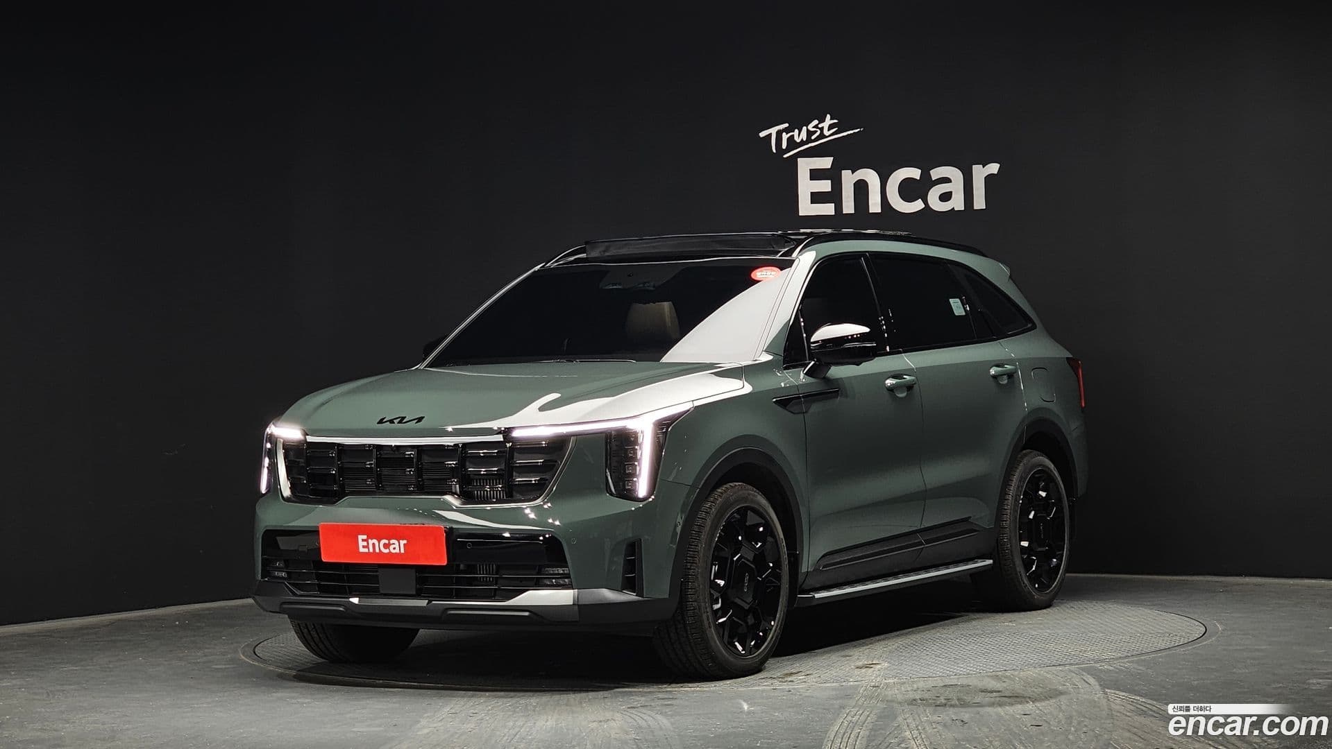 Main__Slider__Photo:Sorento Kia 2025.10-0