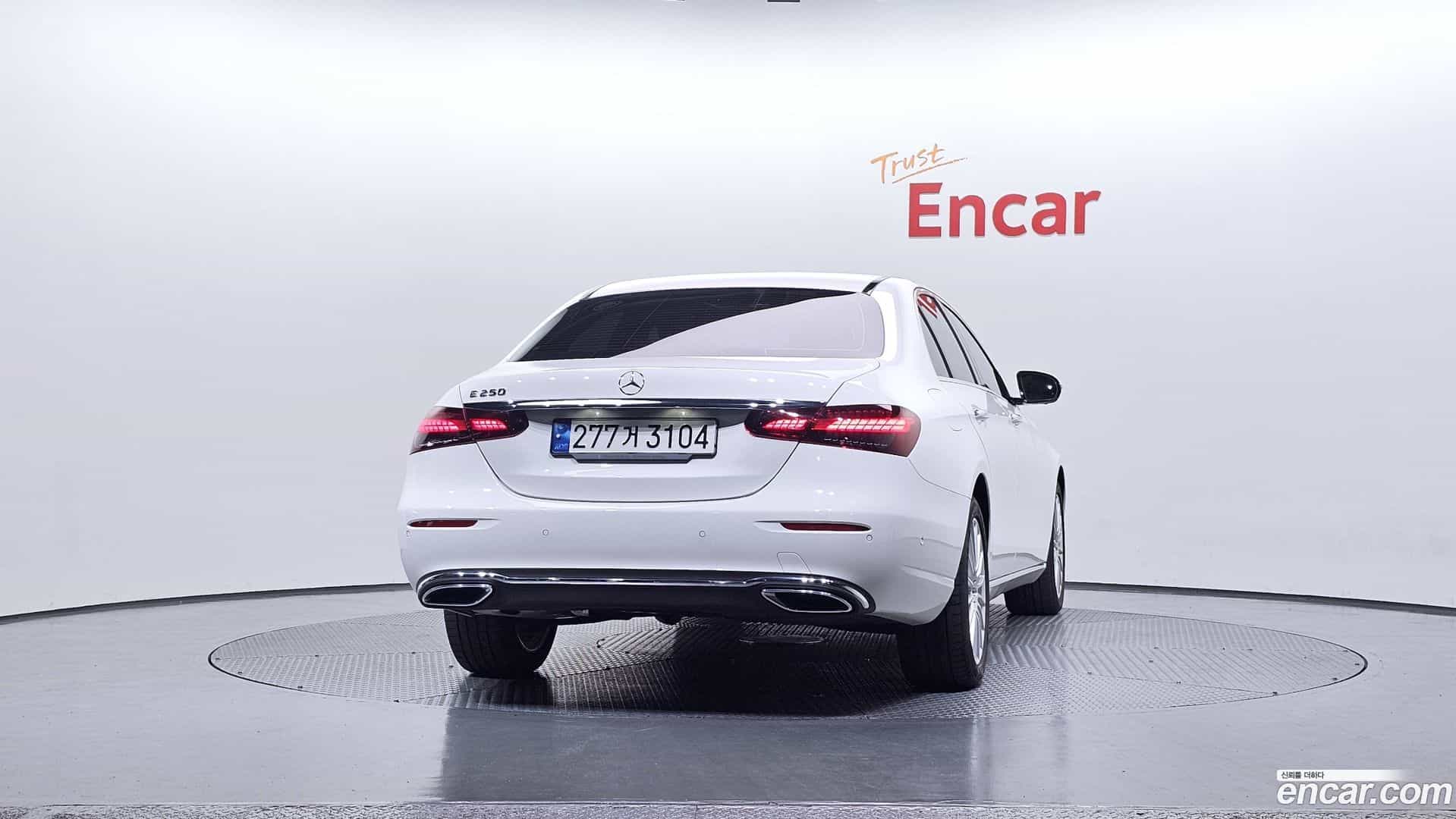 E-Class Mercedes-Benz 2023.2-OUTER-004