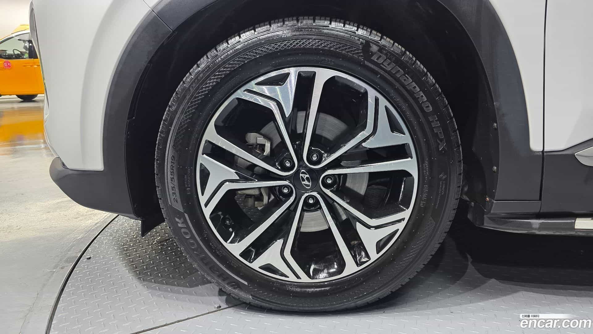 Santafe Hyundai 2018.6-OUTER-005