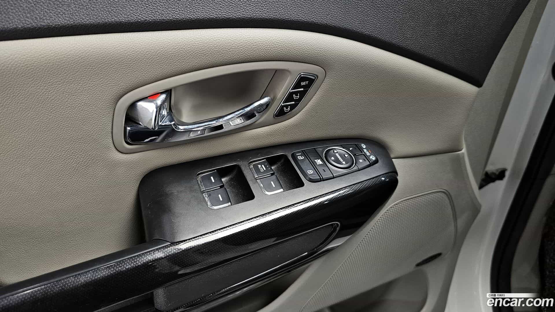 Canival Kia 2015.3-OPTION-023