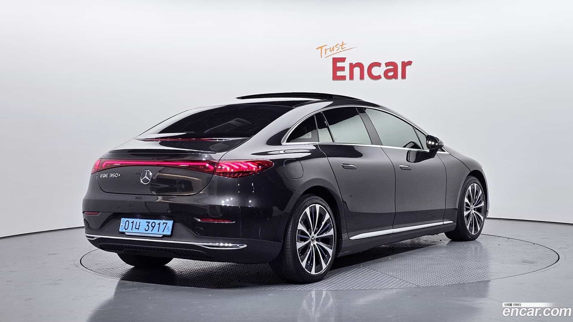 EQE Mercedes-Benz 2023.1-OUTER-002