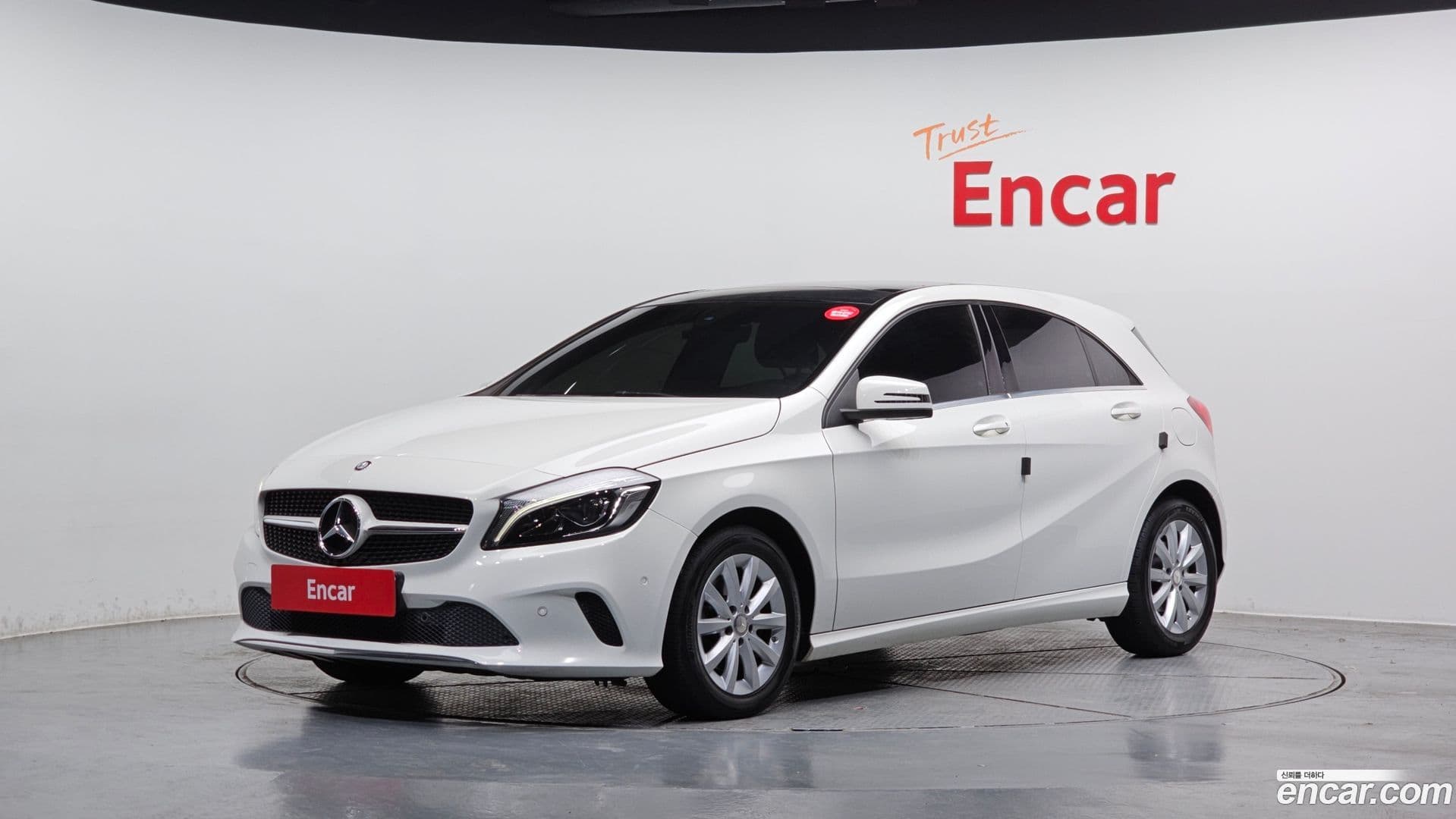 Main__Slider__Photo:A-Class Mercedes-Benz 2016.0-0