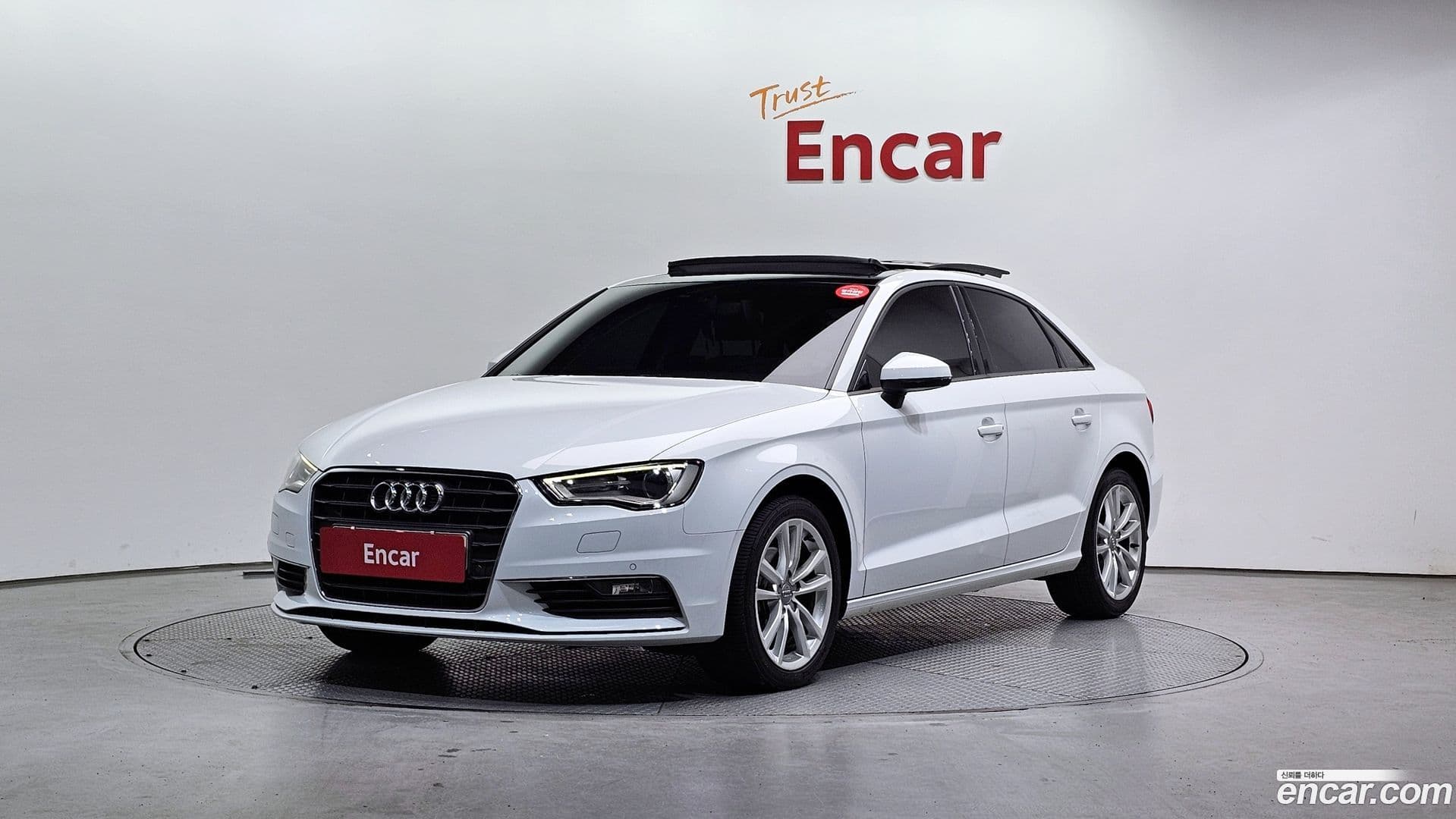 Main__Slider__Photo:A3 Audi 2016.4-0