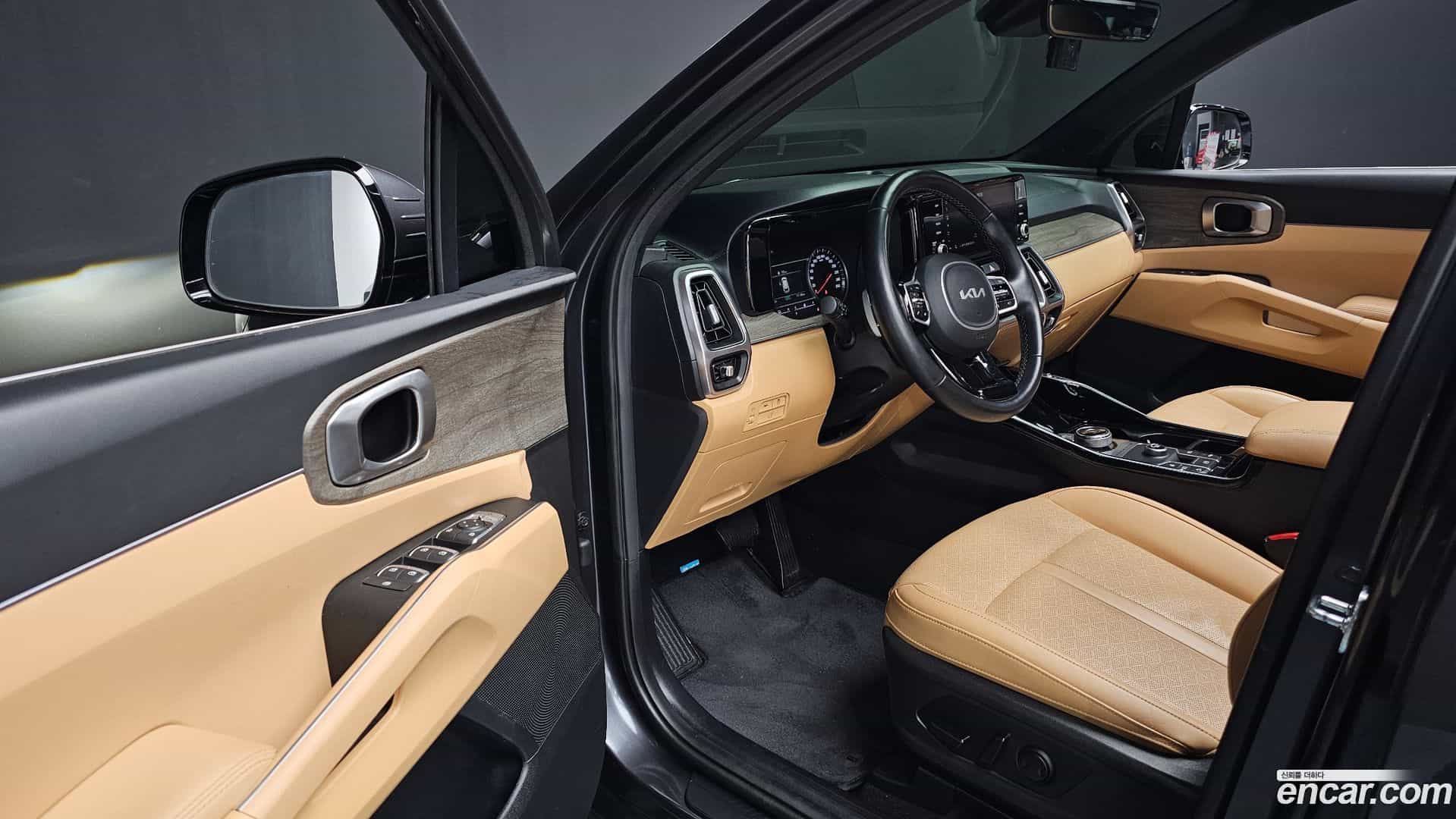 Sorento Kia 2022.3-OPTION-015