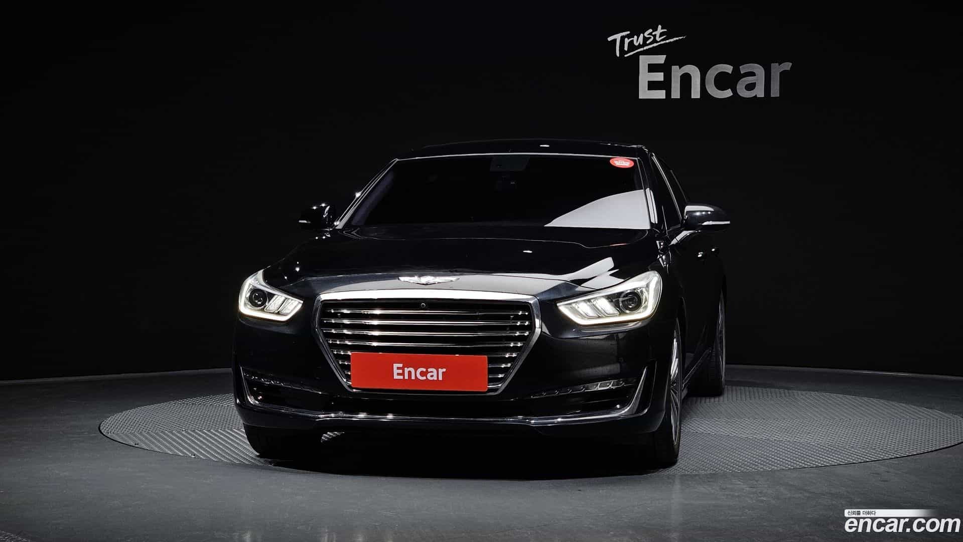 EQ900 Genesis 2016.1-OUTER-003