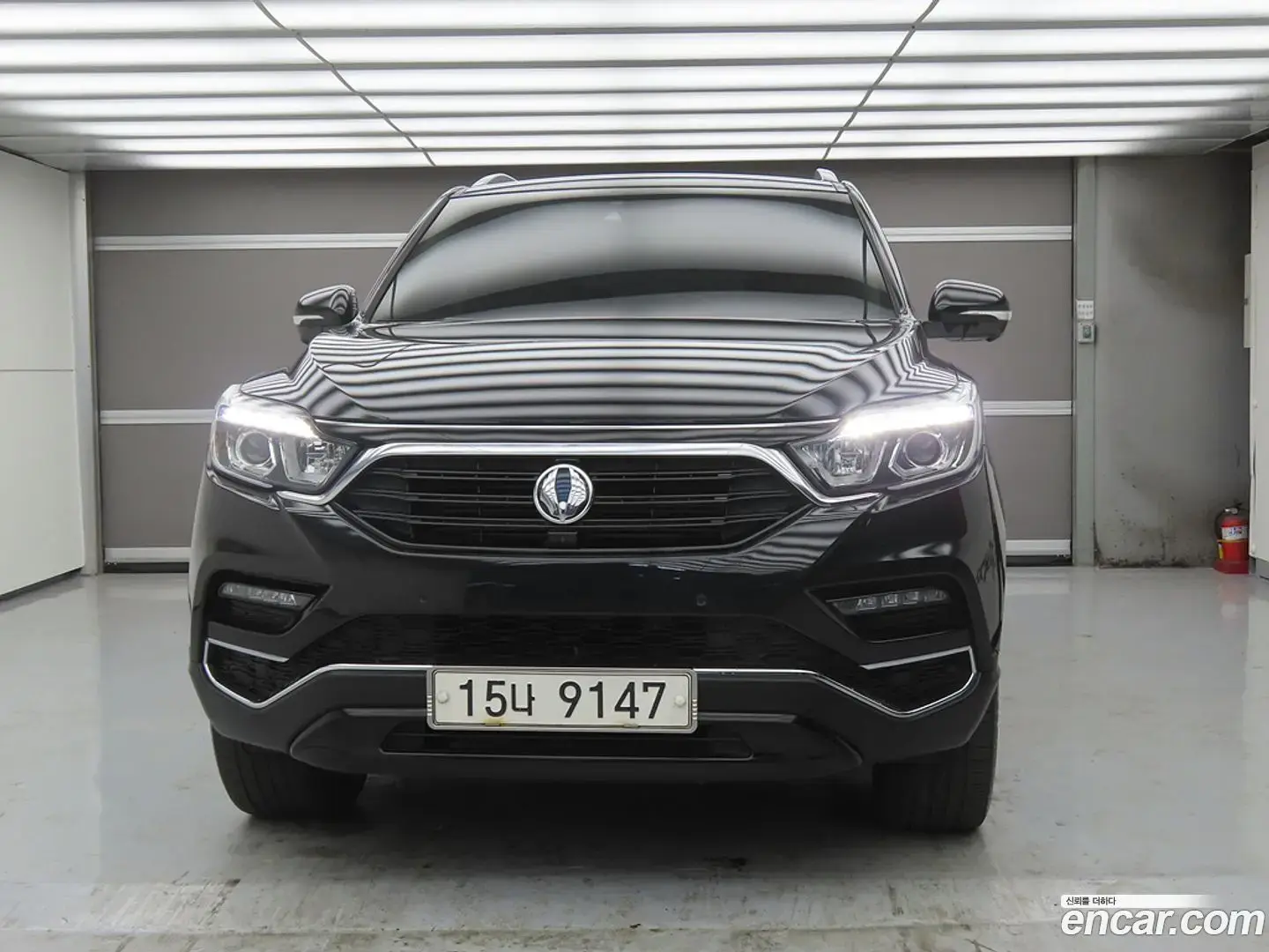Main__Slider__Photo:Rexton KG Mobility 2017.9-1
