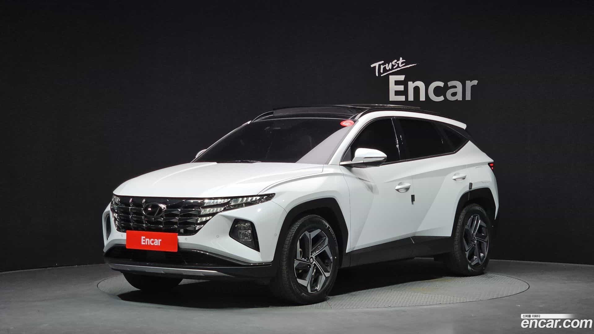Tucson Hyundai 2022.3-OUTER-001