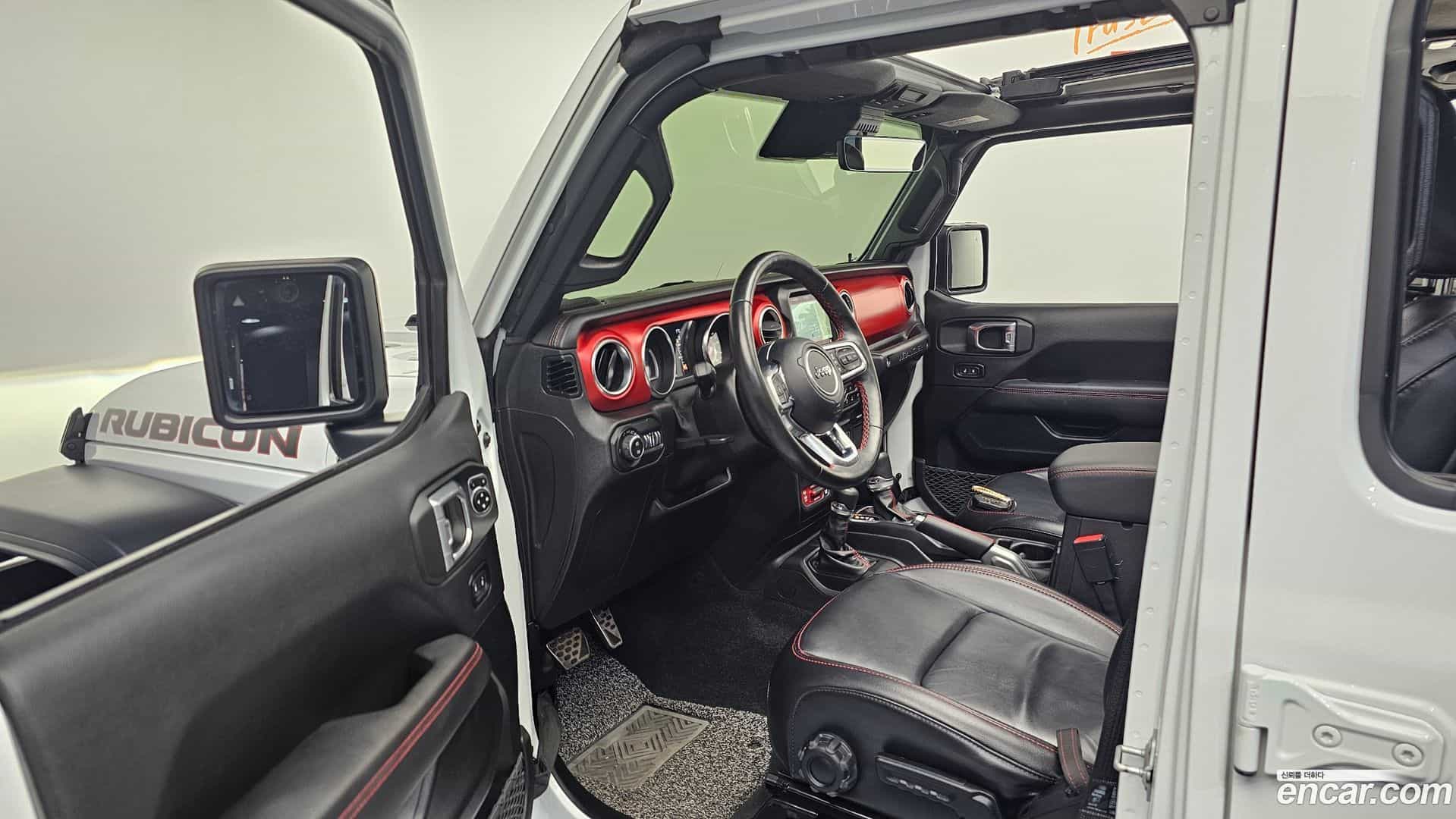Wrangler Jeep 2021.0-INNER-010