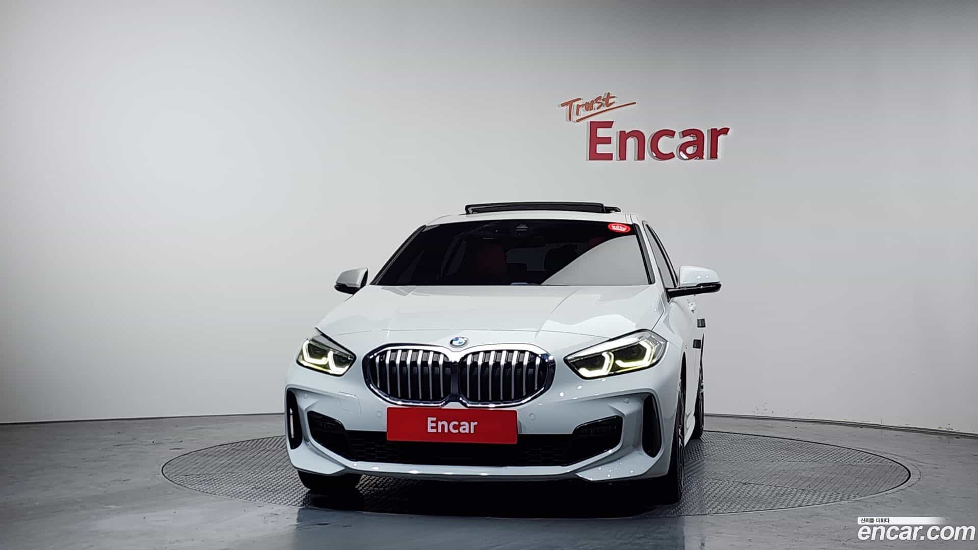 1-Series BMW 2021.5-OUTER-003
