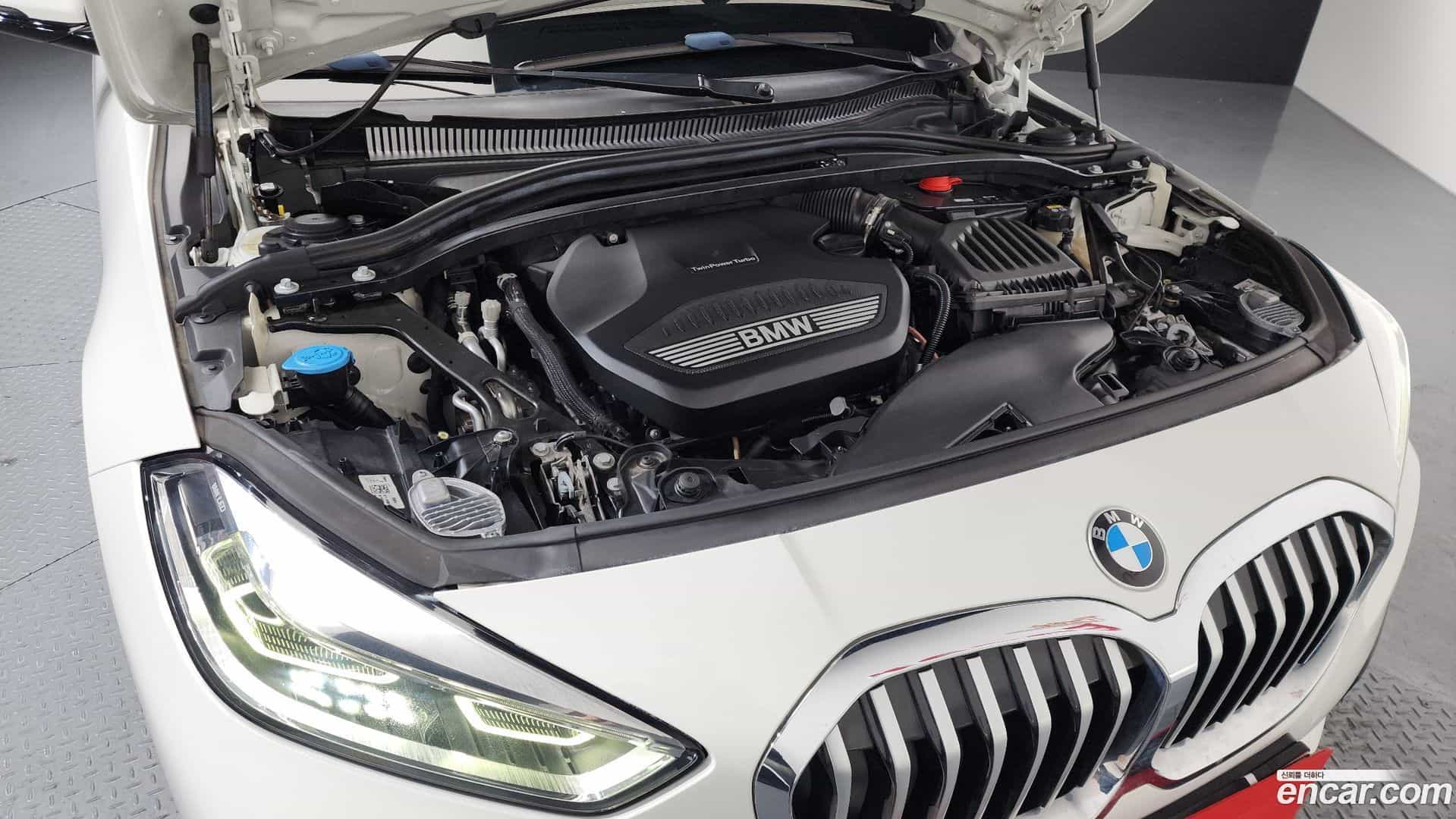 1-Series BMW 2021.5-INNER-006
