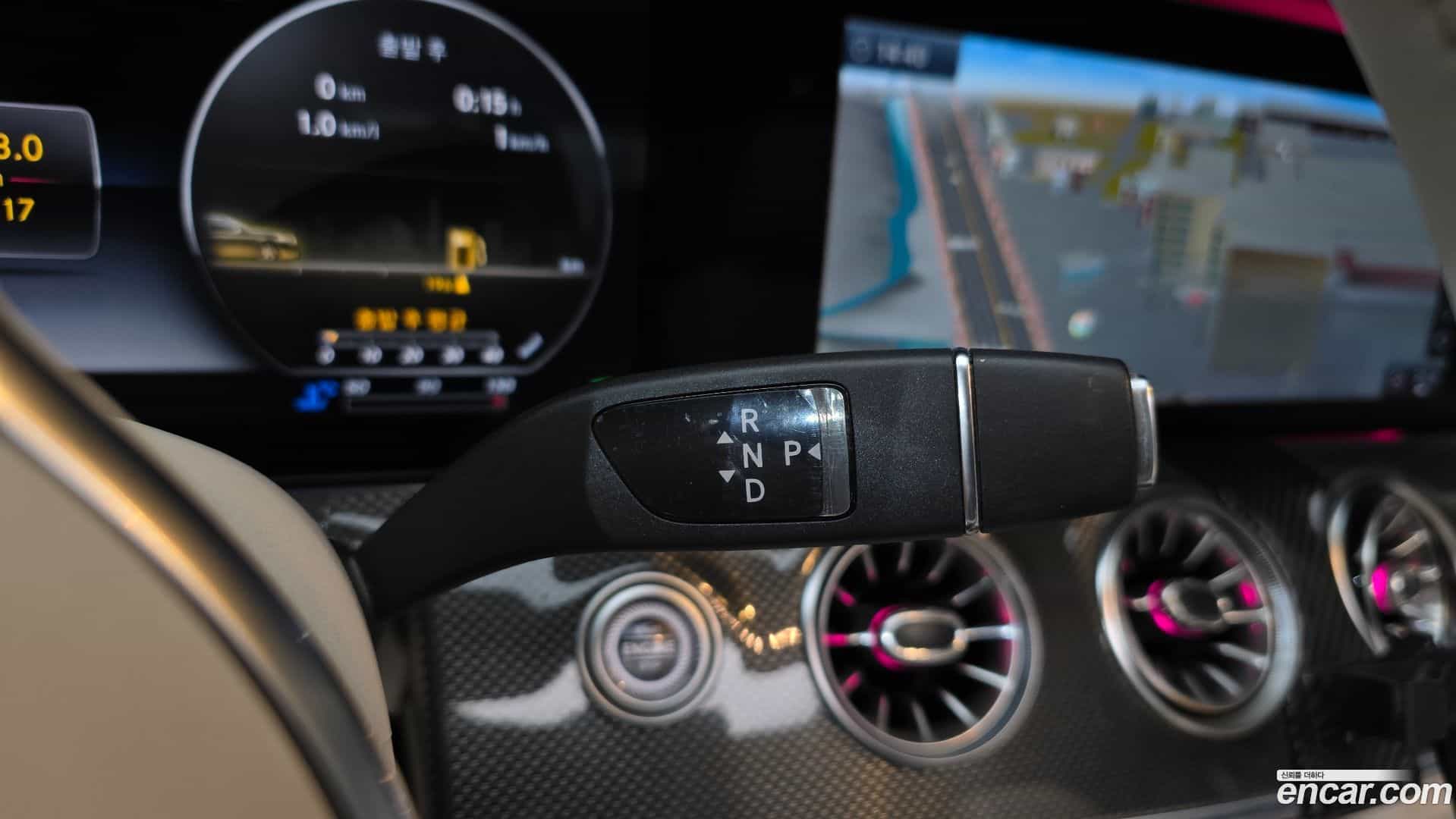 CLS-Class Mercedes-Benz 2020.7-INNER-009