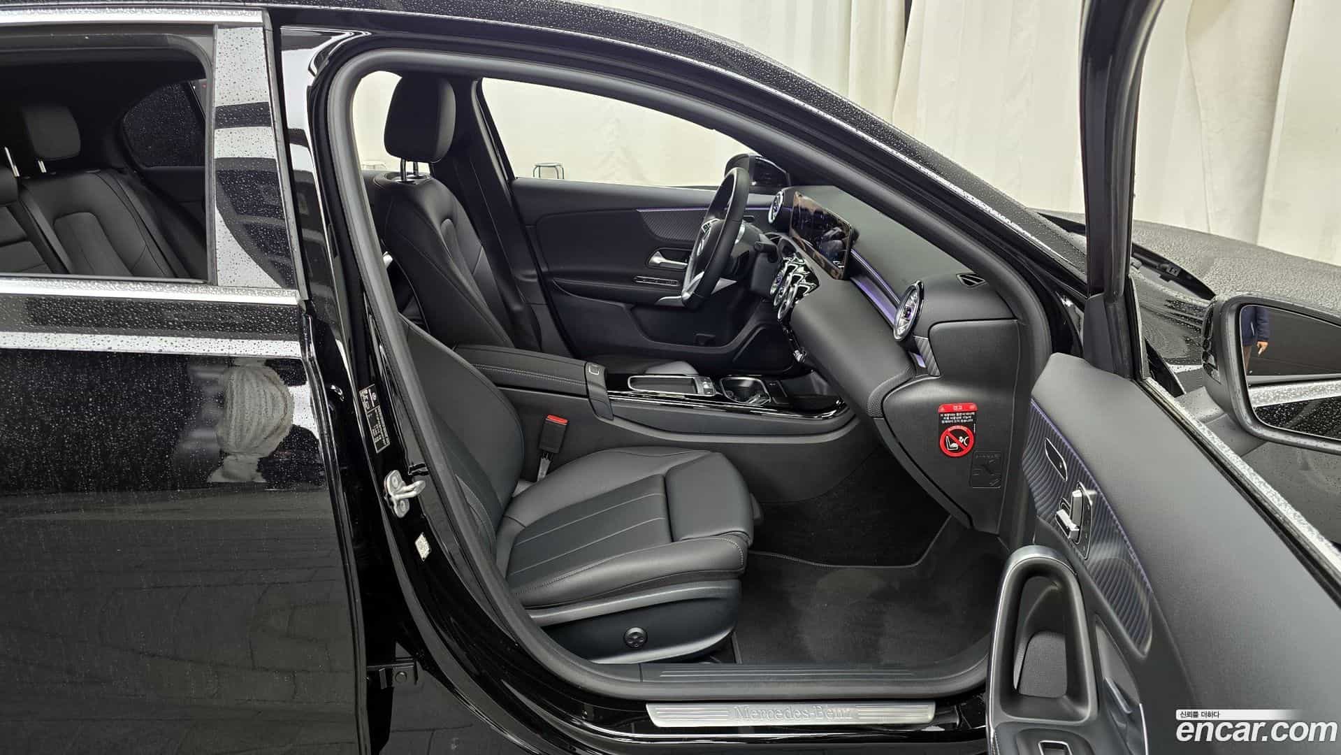 A-Class Mercedes-Benz 2025.4-OPTION-015