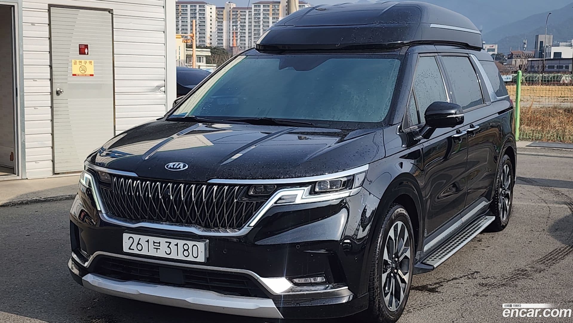 Main__Slider__Photo:Canival Kia 2021.0-0