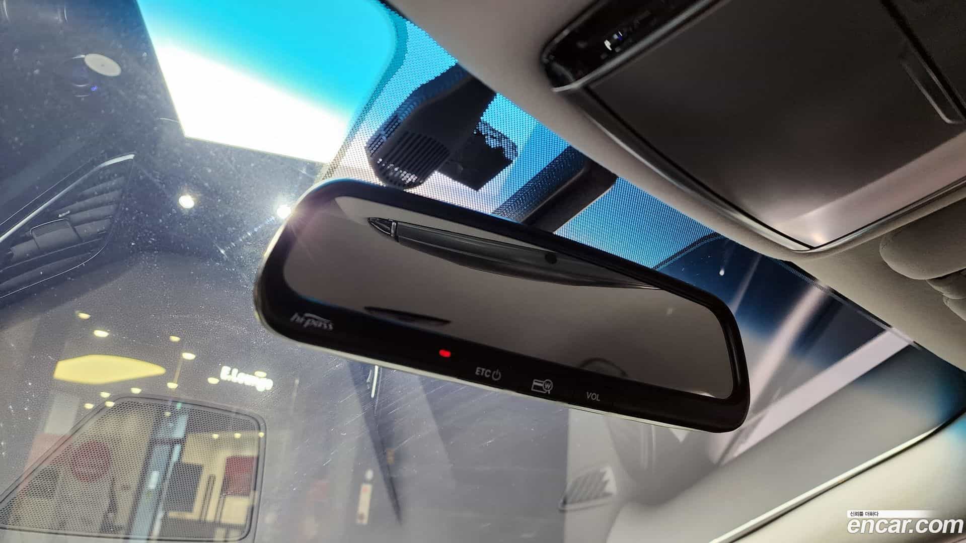 Grandeur Hyundai 2015.4-OPTION-021