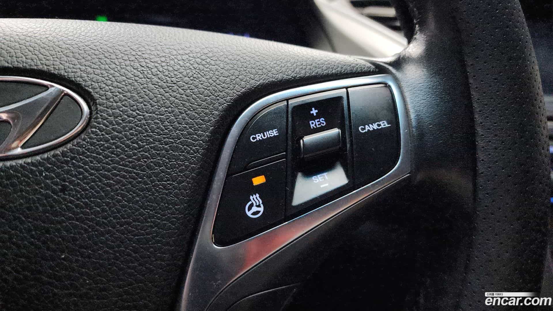 Grandeur Hyundai 2015.4-OPTION-023