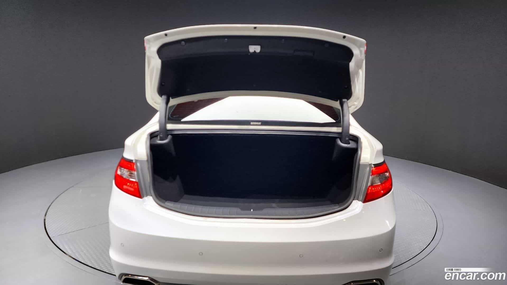 Grandeur Hyundai 2015.4-OPTION-024