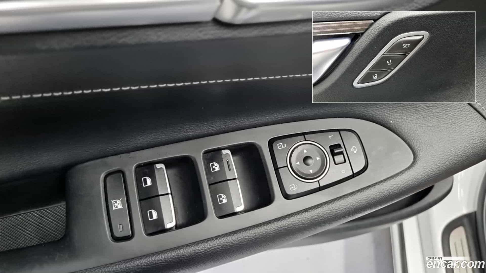 Grandeur Hyundai 2018.4-OPTION-018