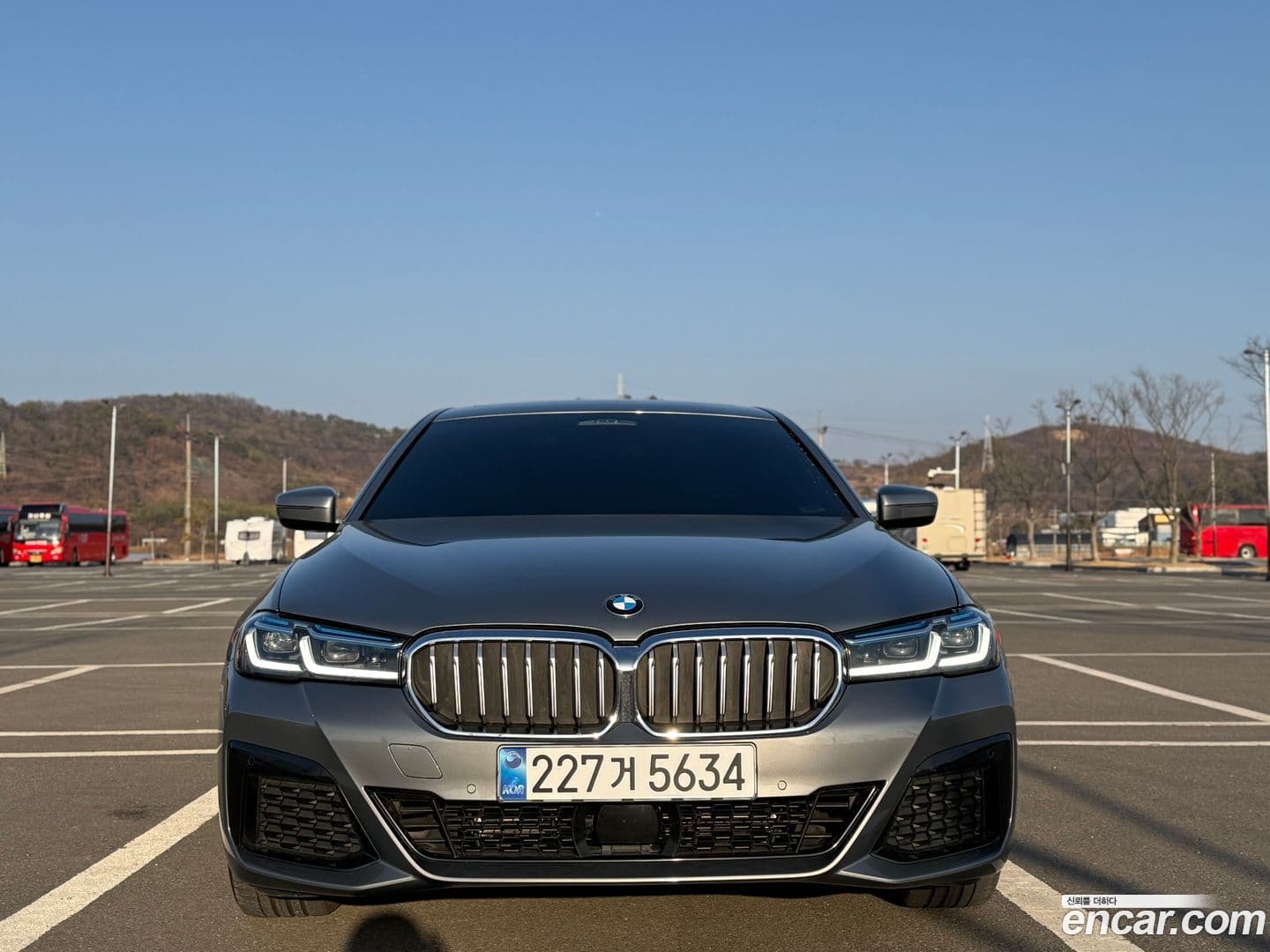 Main__Slider__Photo:5-Series BMW 2023.1-0