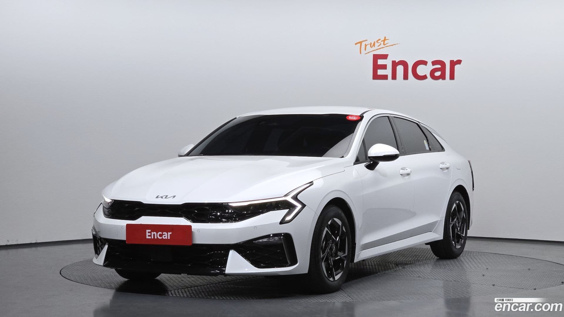 Main__Slider__Photo:K5 Kia 2025.0-0