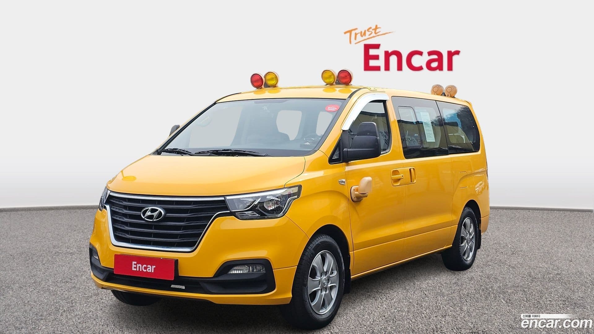 Main__Slider__Photo:Starex Hyundai 2018.6-0