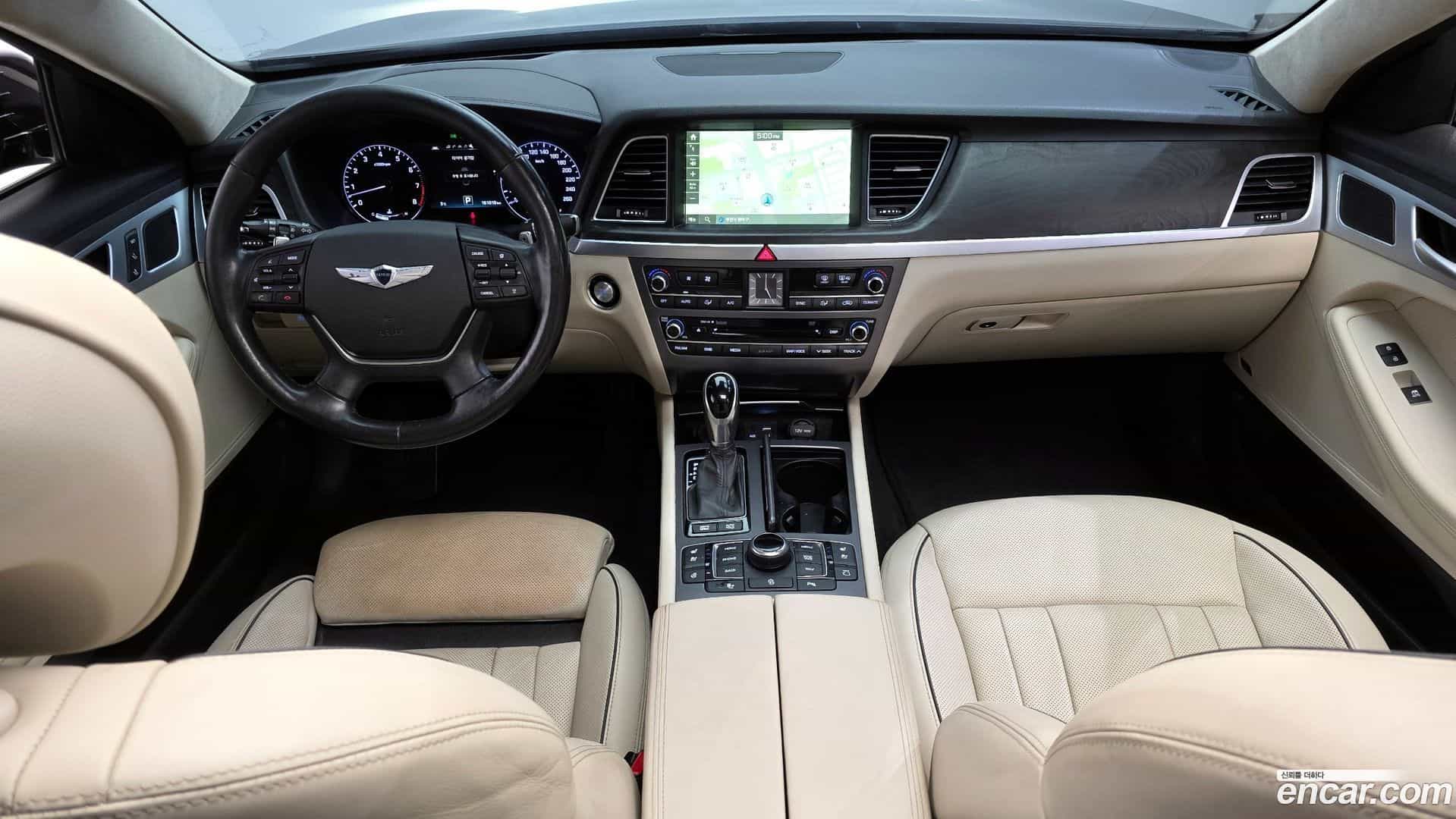 Genesis Hyundai 2015.0-INNER-007