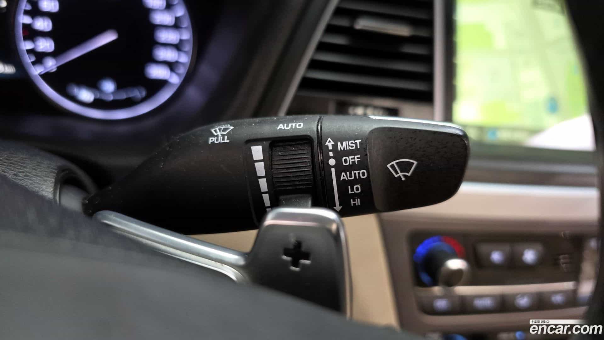 Genesis Hyundai 2015.0-OPTION-023