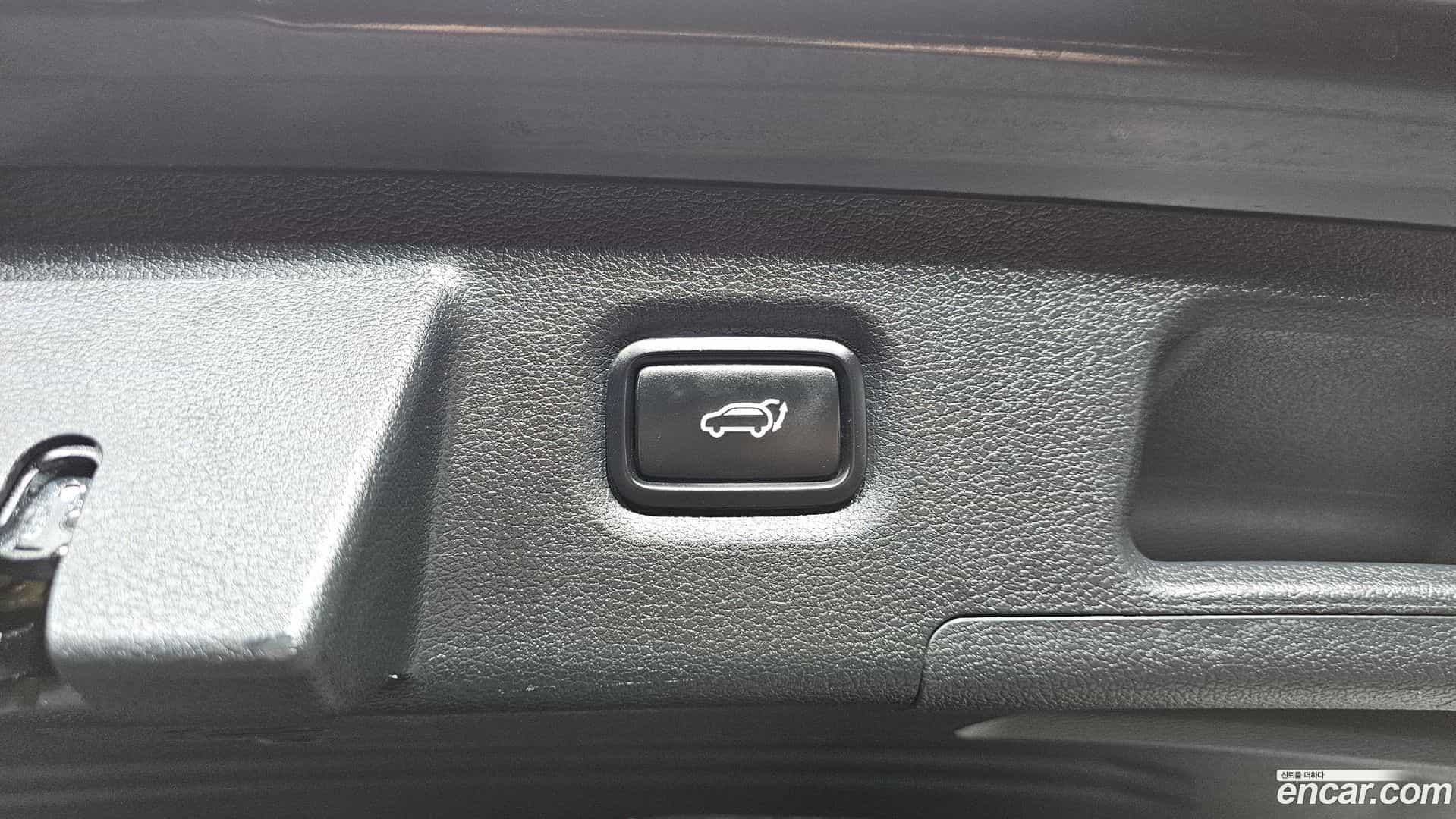 Santafe Hyundai 2018.7-OPTION-024