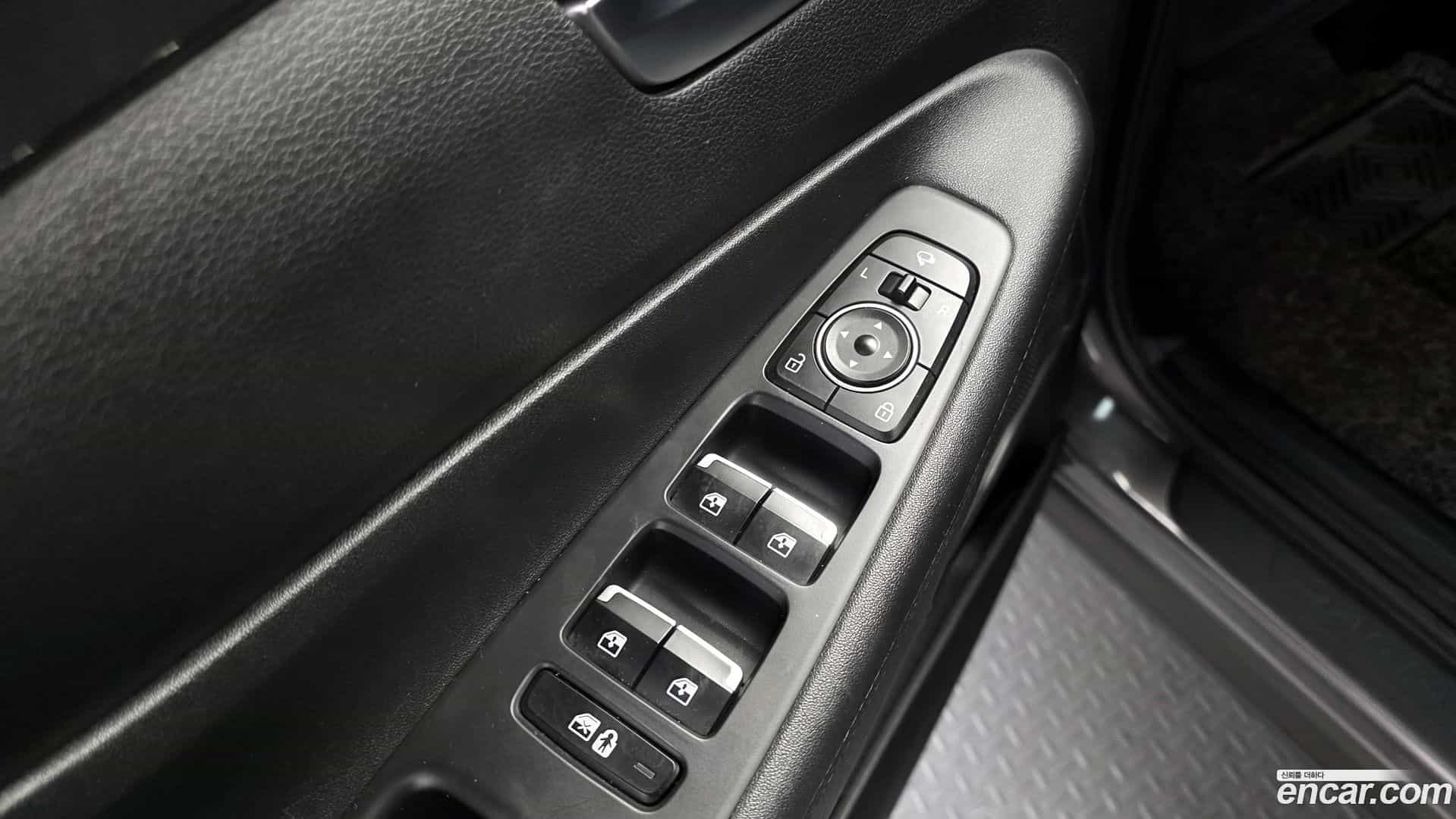 Santafe Hyundai 2022.6-OPTION-023