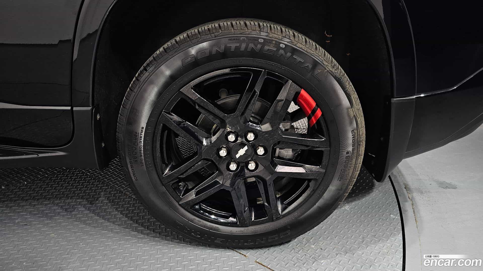 Traverse Chevrolet 2021.3-OUTER-005