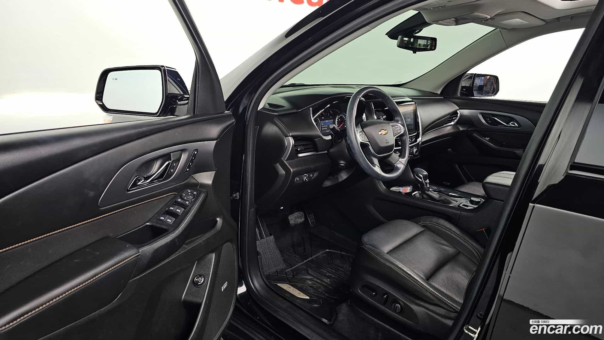 Traverse Chevrolet 2021.3-OPTION-016