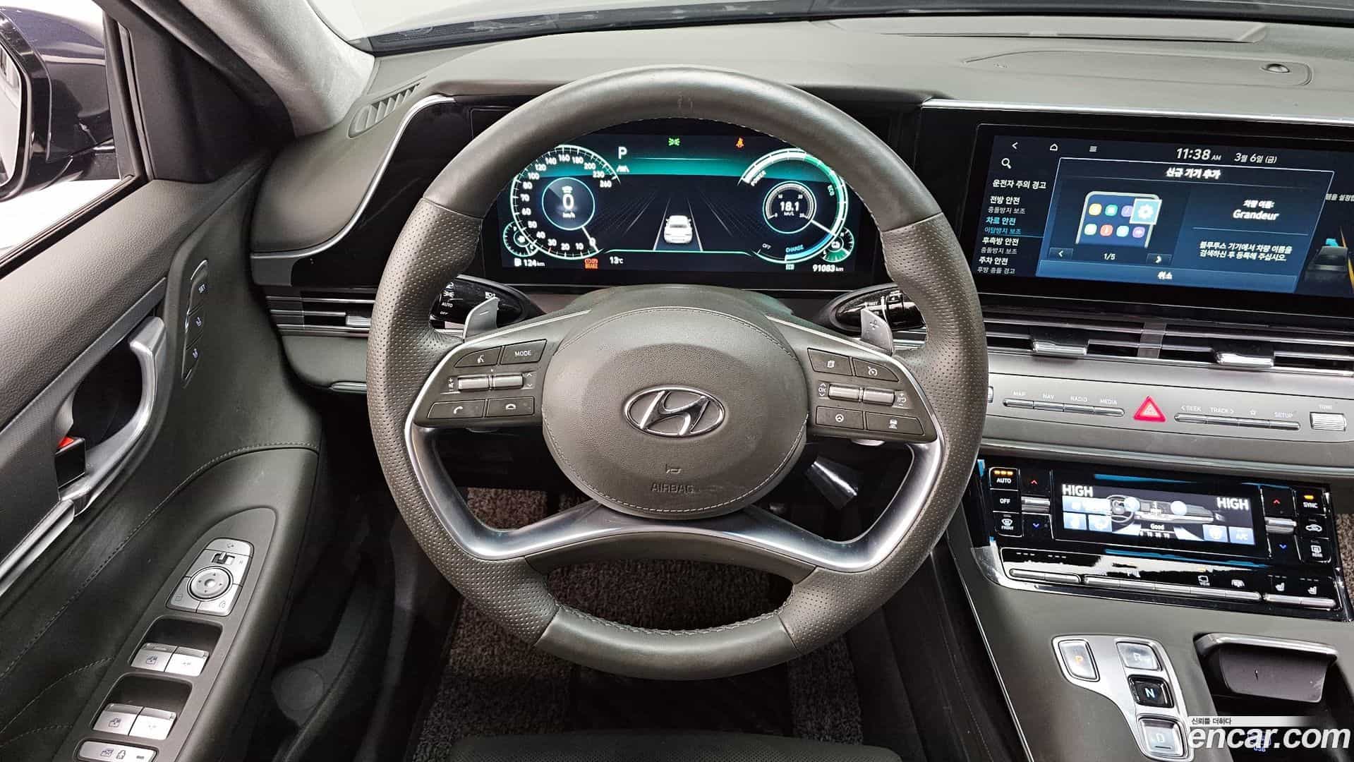 Grandeur Hyundai 2021.1-OPTION-017