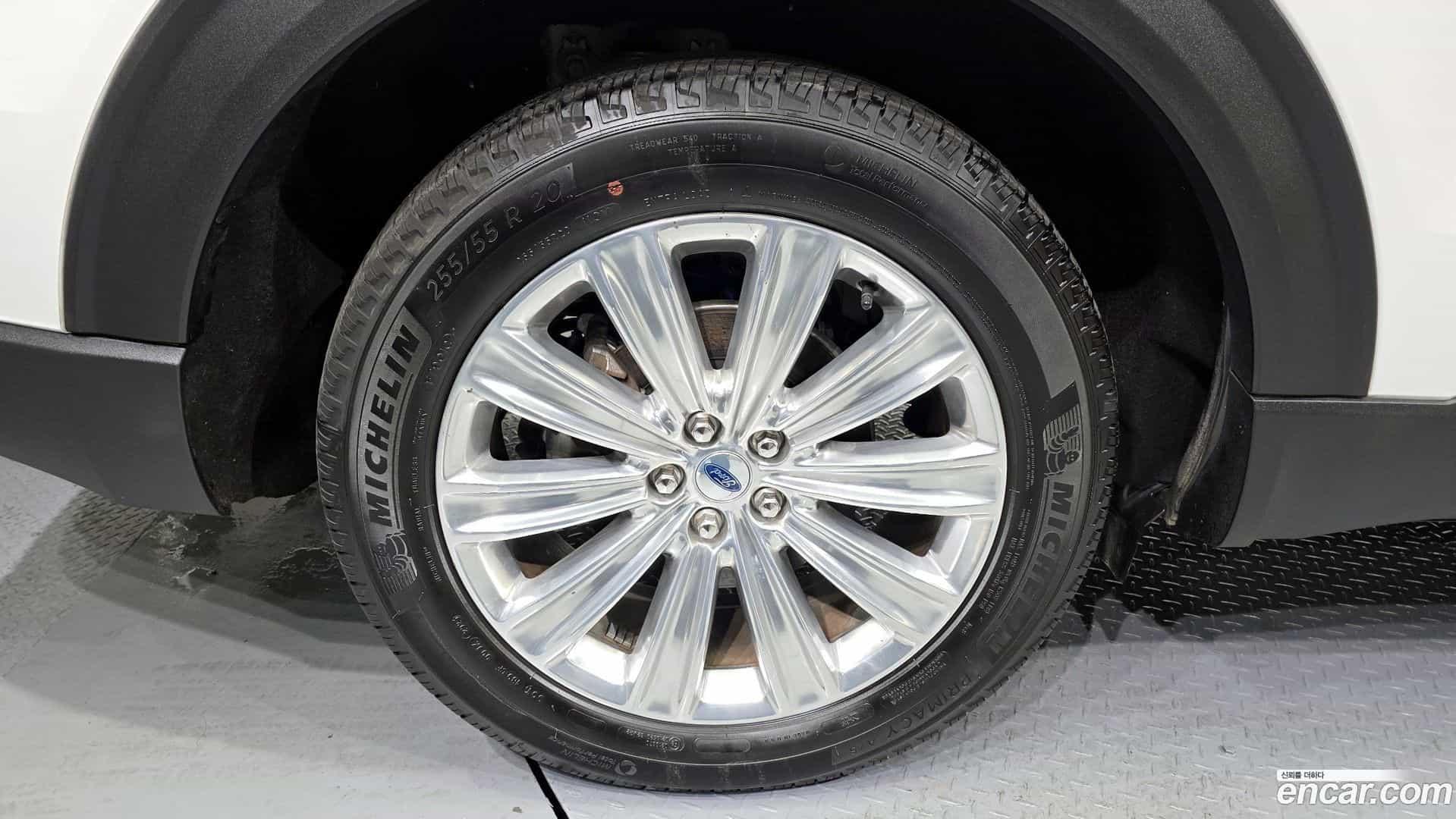 Explorer Ford 2023.10-OUTER-005