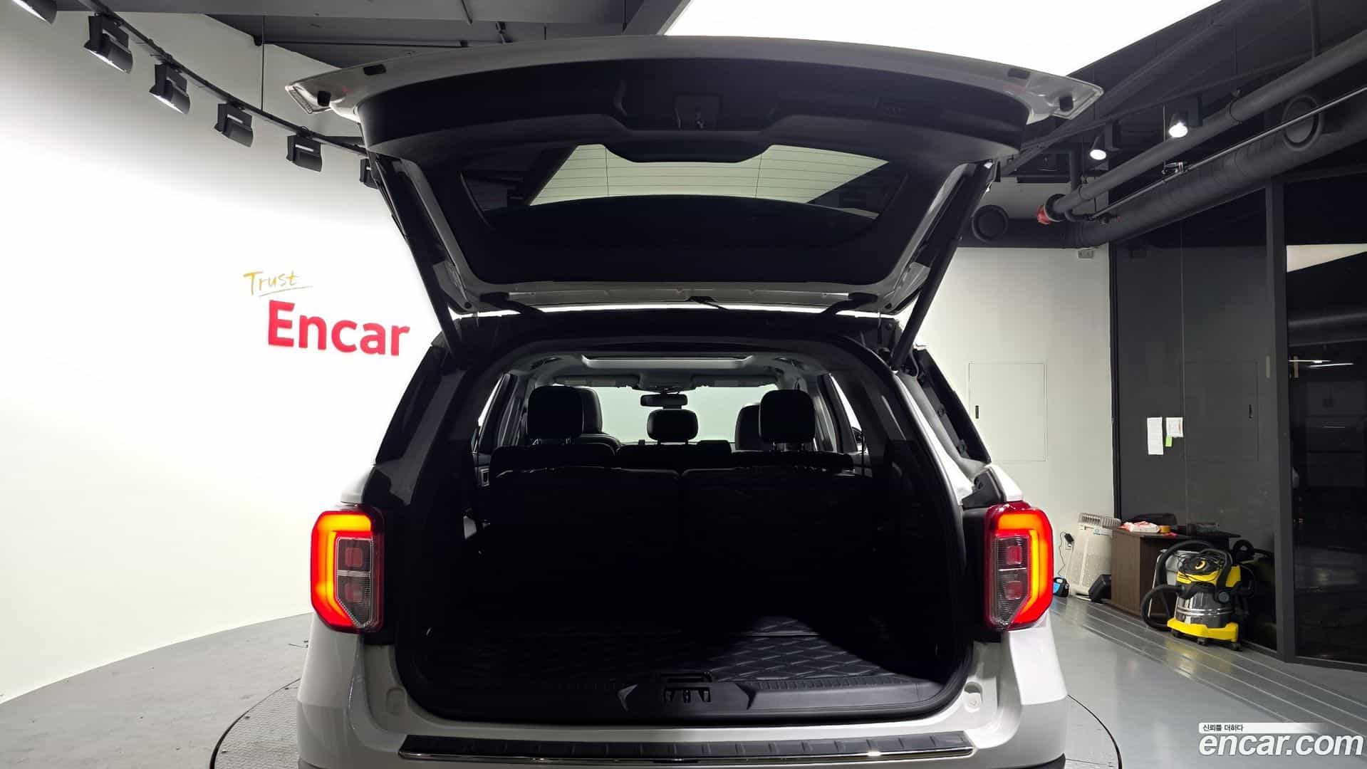 Explorer Ford 2023.10-OPTION-024