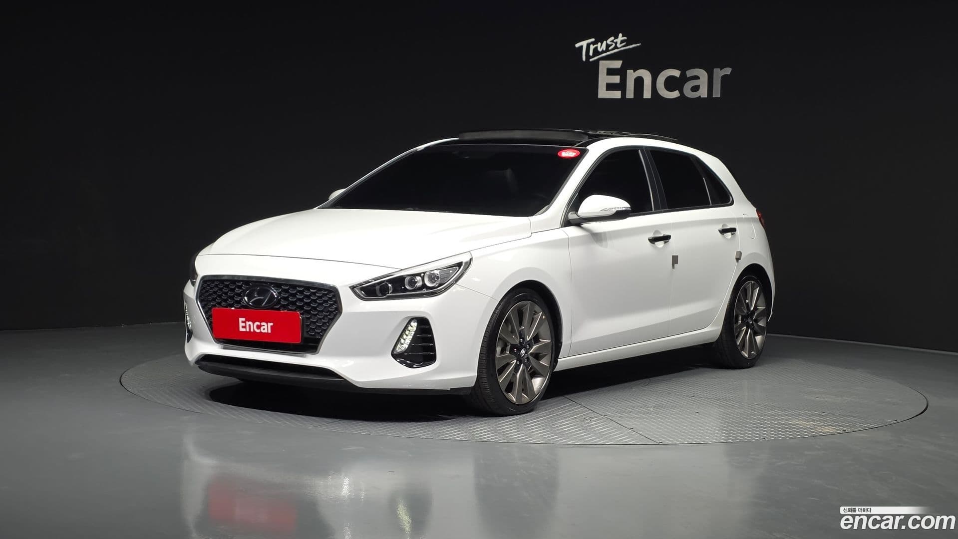 Main__Slider__Photo:i30 Hyundai 2016.11-0