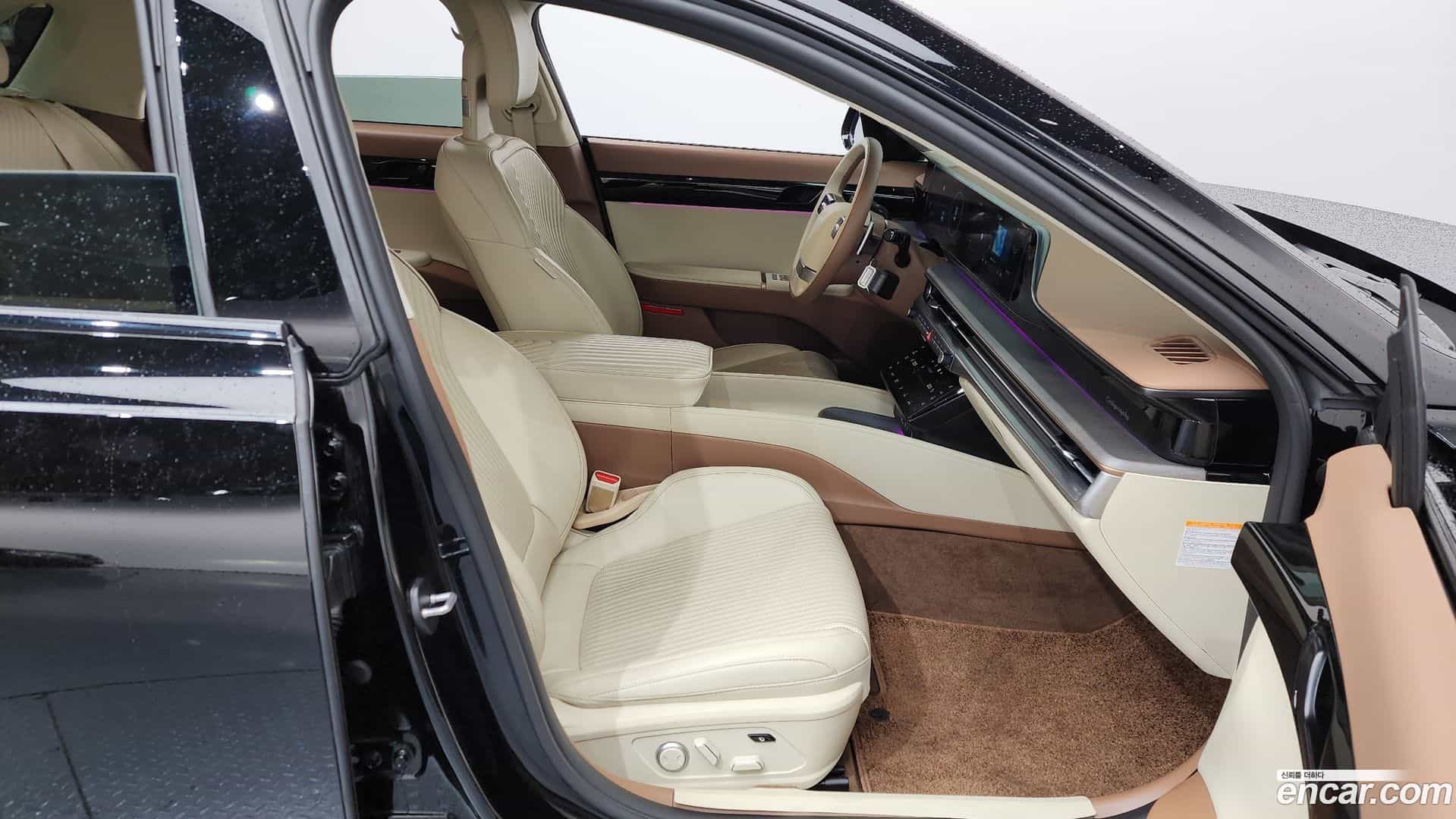 Grandeur Hyundai 2024.0-OPTION-015