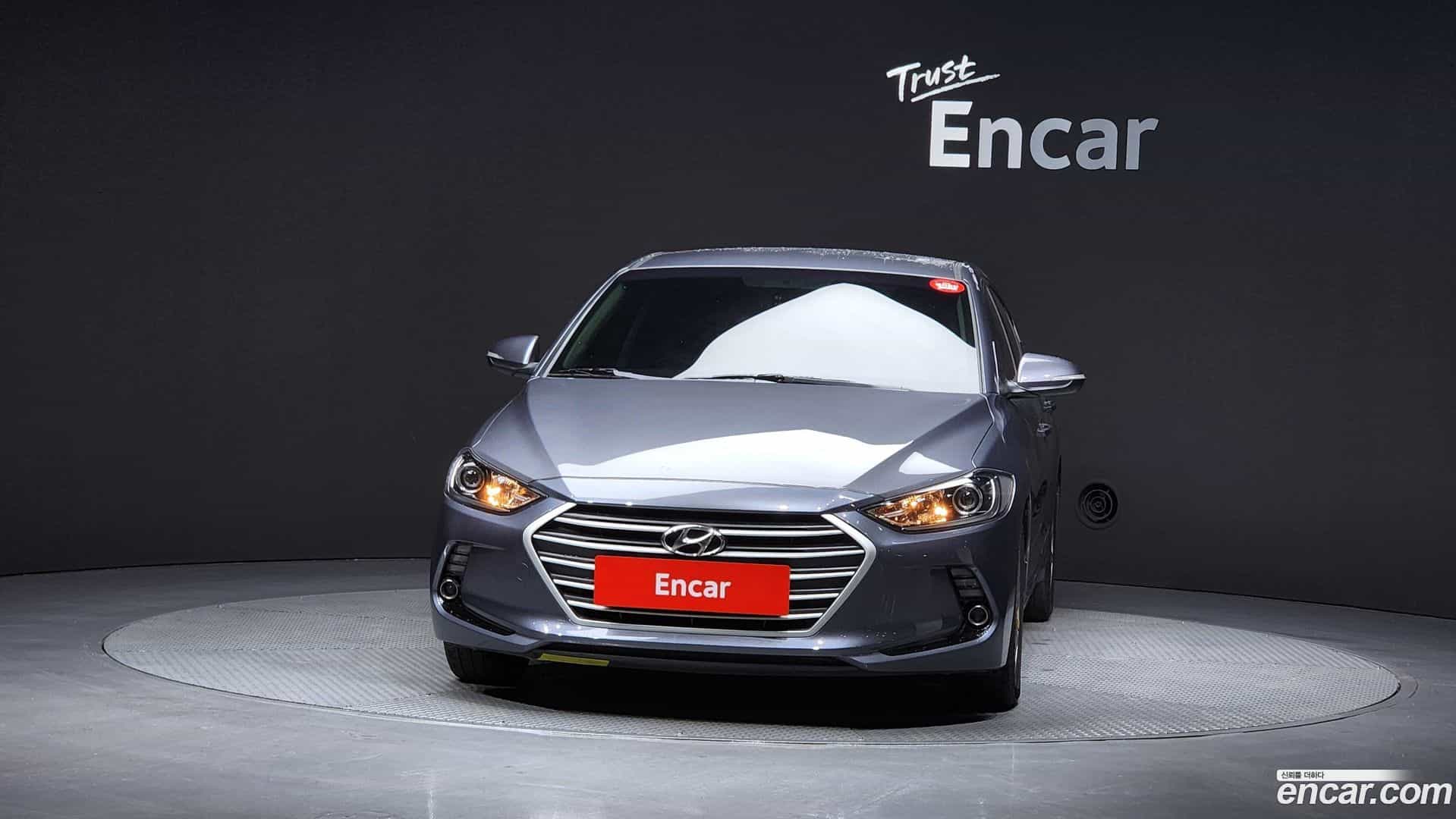 AVANTE Hyundai 2017.1-OUTER-003