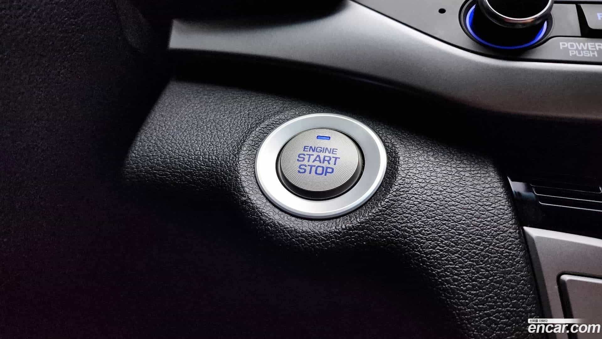 AVANTE Hyundai 2017.1-OPTION-023