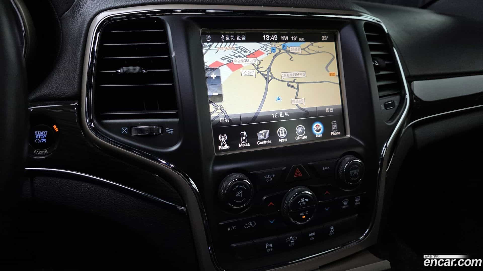 Cherokee Jeep 2015.11-OPTION-016