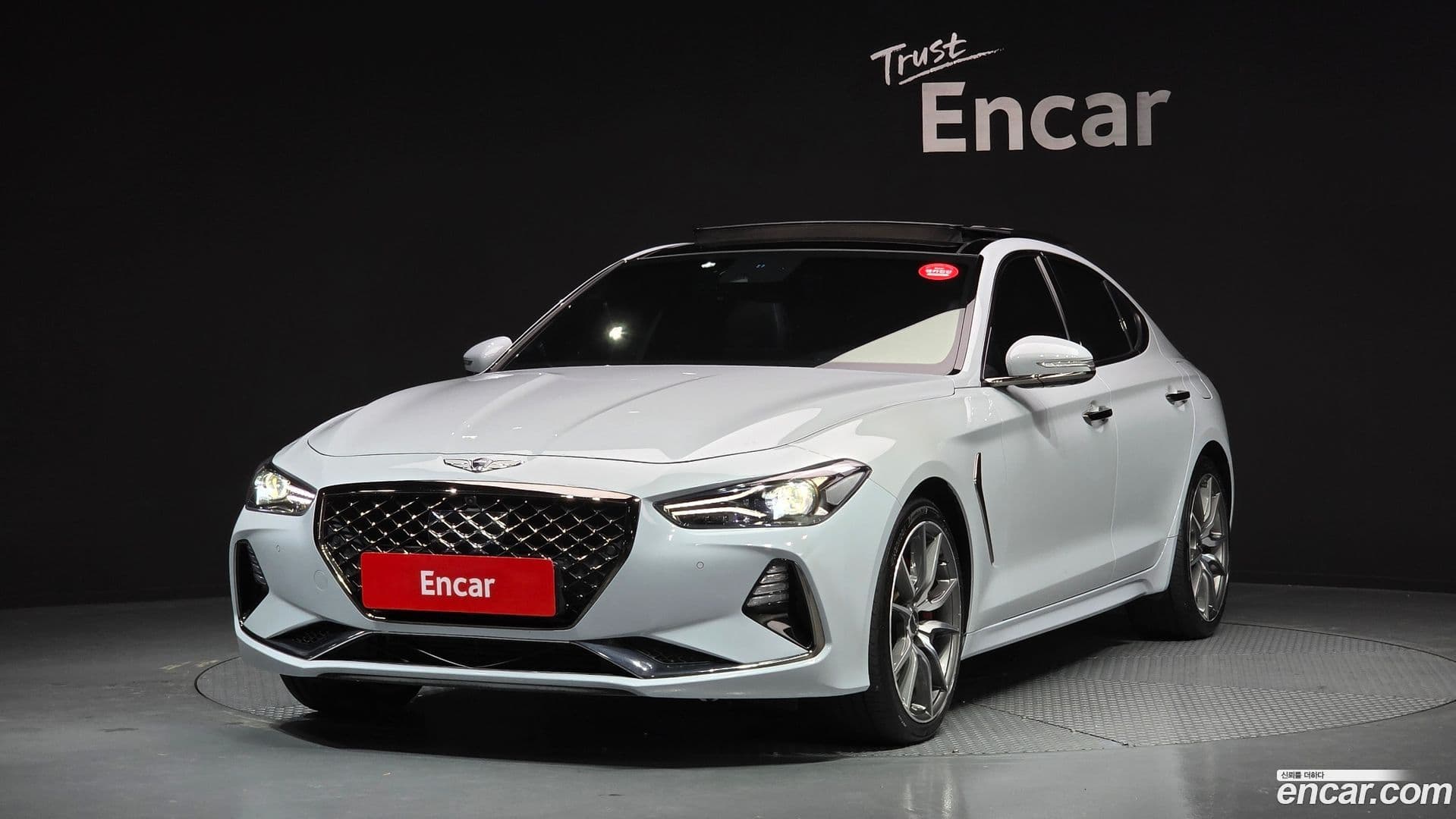 Main__Slider__Photo:G70 Genesis 2019.5-0