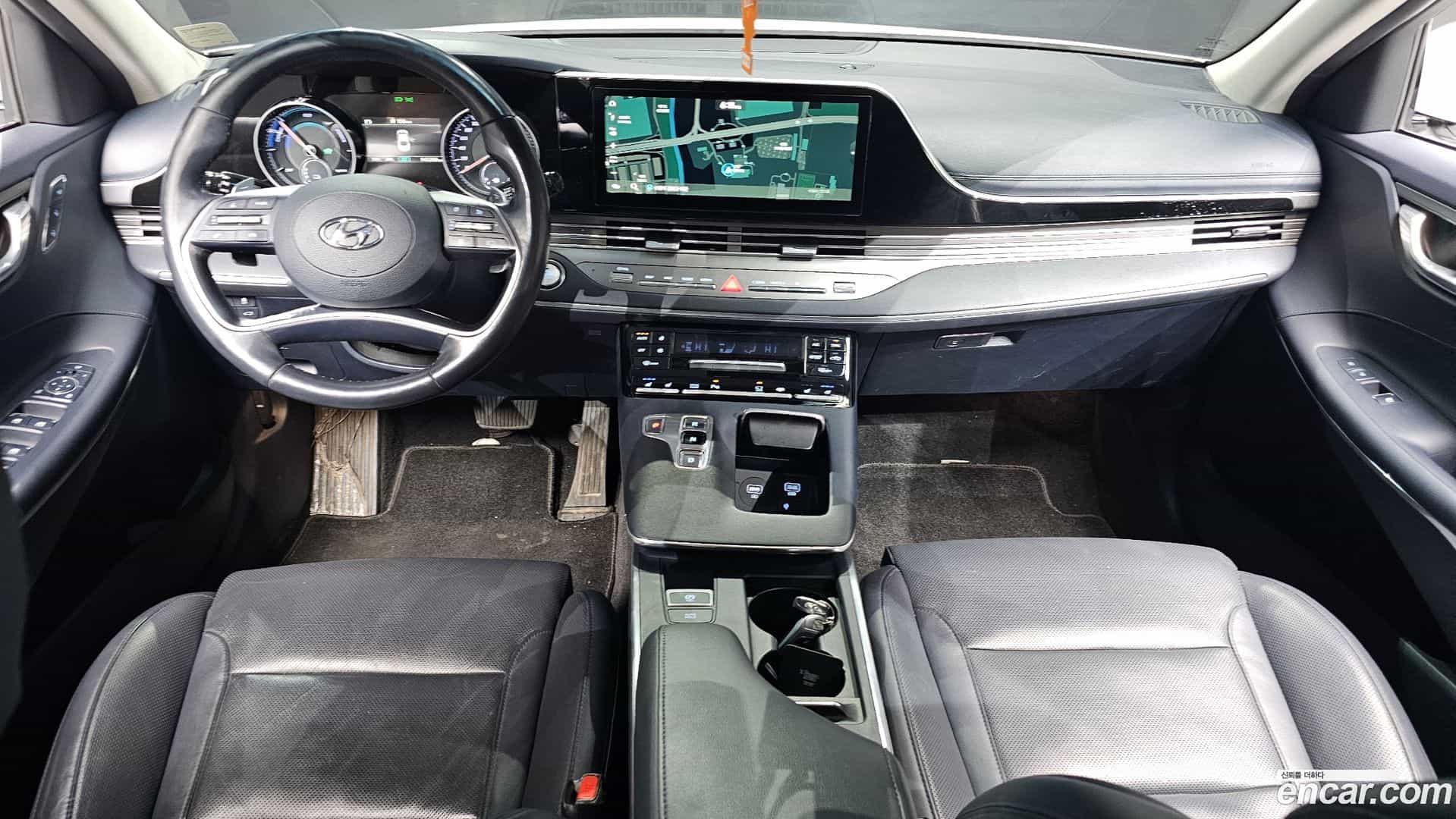 Grandeur Hyundai 2021.1-INNER-007
